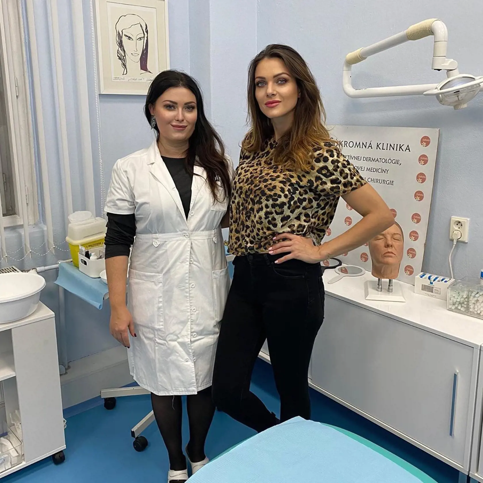 Martina sa rozhodla zveľadiť svoju pleť. Na klinike absolvovala IPL ošetrenie, ktoré sa využíva na omladenie pleti aj odstránenie pigmentácií a priznala, že sa o seba rada stará. Zdá sa, že sa oplatilo, lebo fanúšička jej napísala, že vyzerá ako na obale svojho prvého albumu, ktorý vydala pred 15 rokmi.