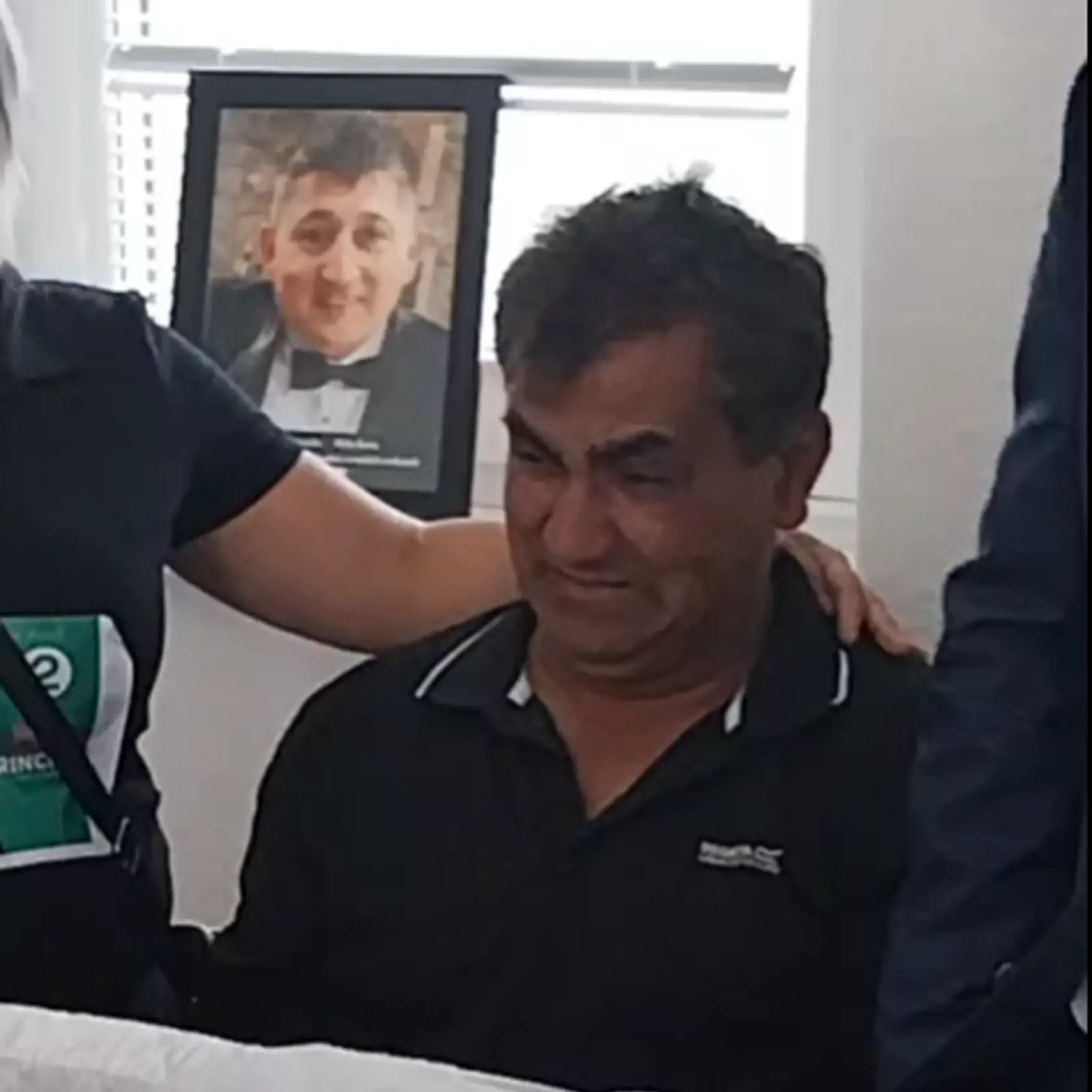 Na pohrebe nezostalo jedno oko suché.