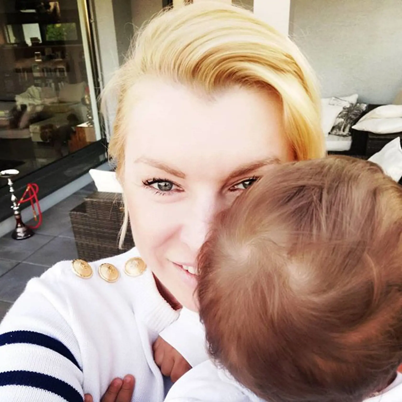 Gabriela Drobová so Sanelom Vrbovským. Ľudia vtipkovali, že malý jej celý po nej.