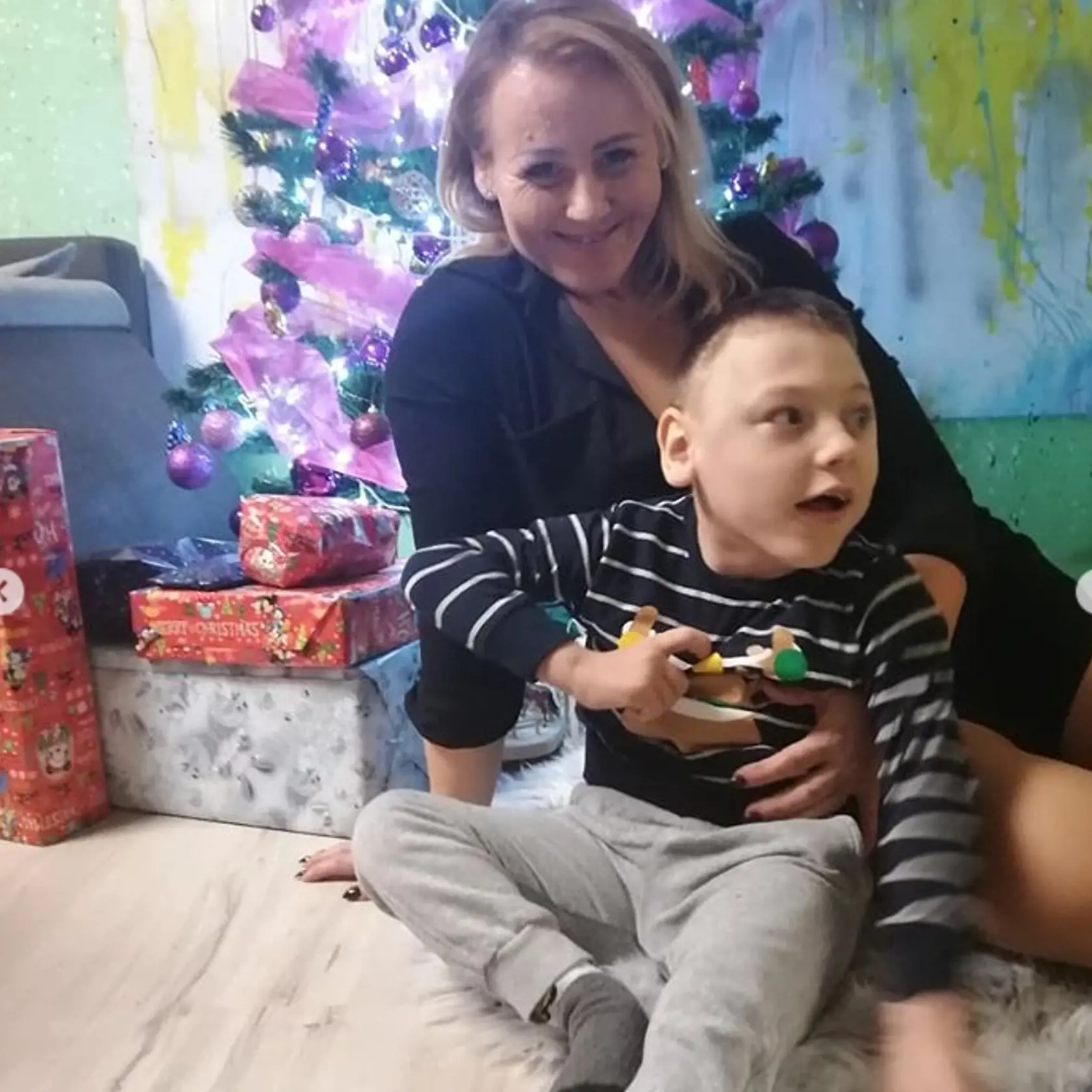Počas Vianoc zverejnila takúto milú fotku.
