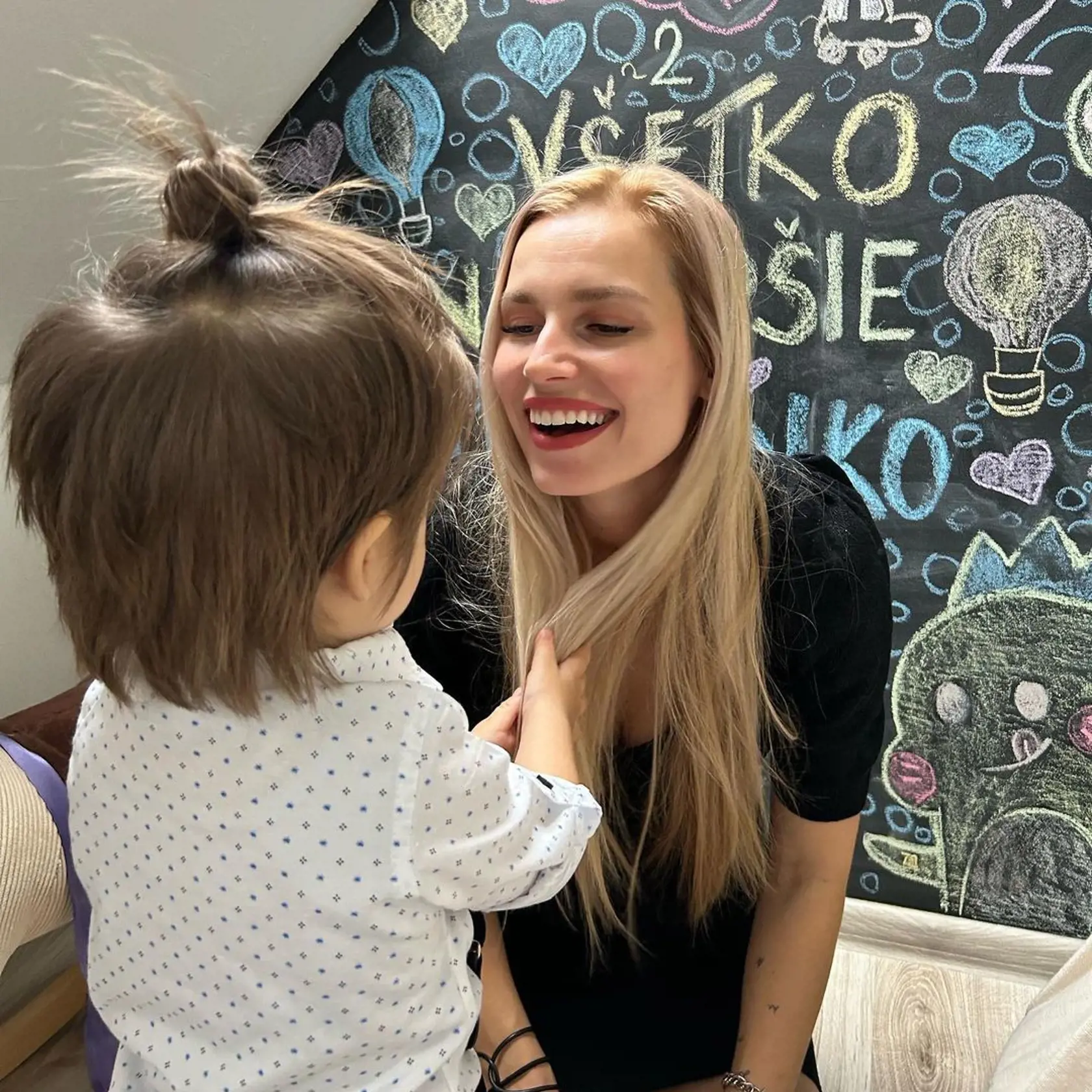 Diana je mamička na plný úväzok.