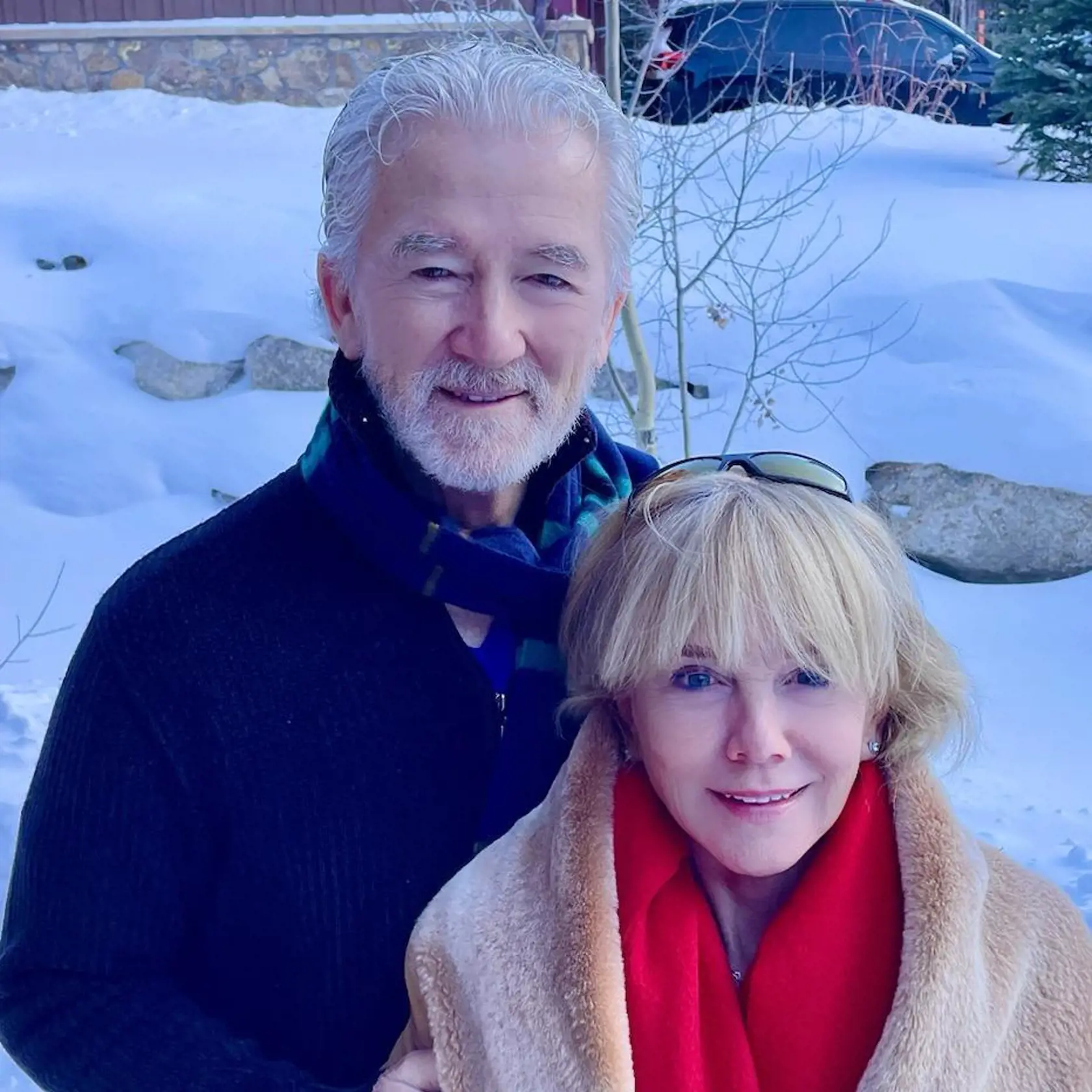 Patrick Duffy po smrti manželky znova našiel lásku: So súčasnou partnerkou Lindou Purl