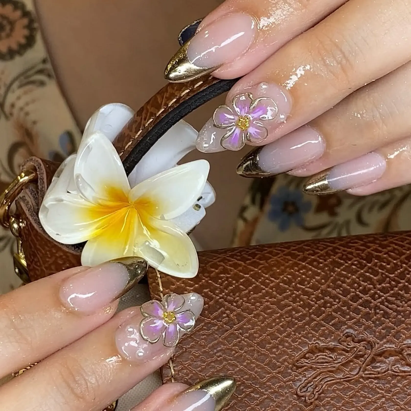 Dubajské nechty od @marz.nailbar
