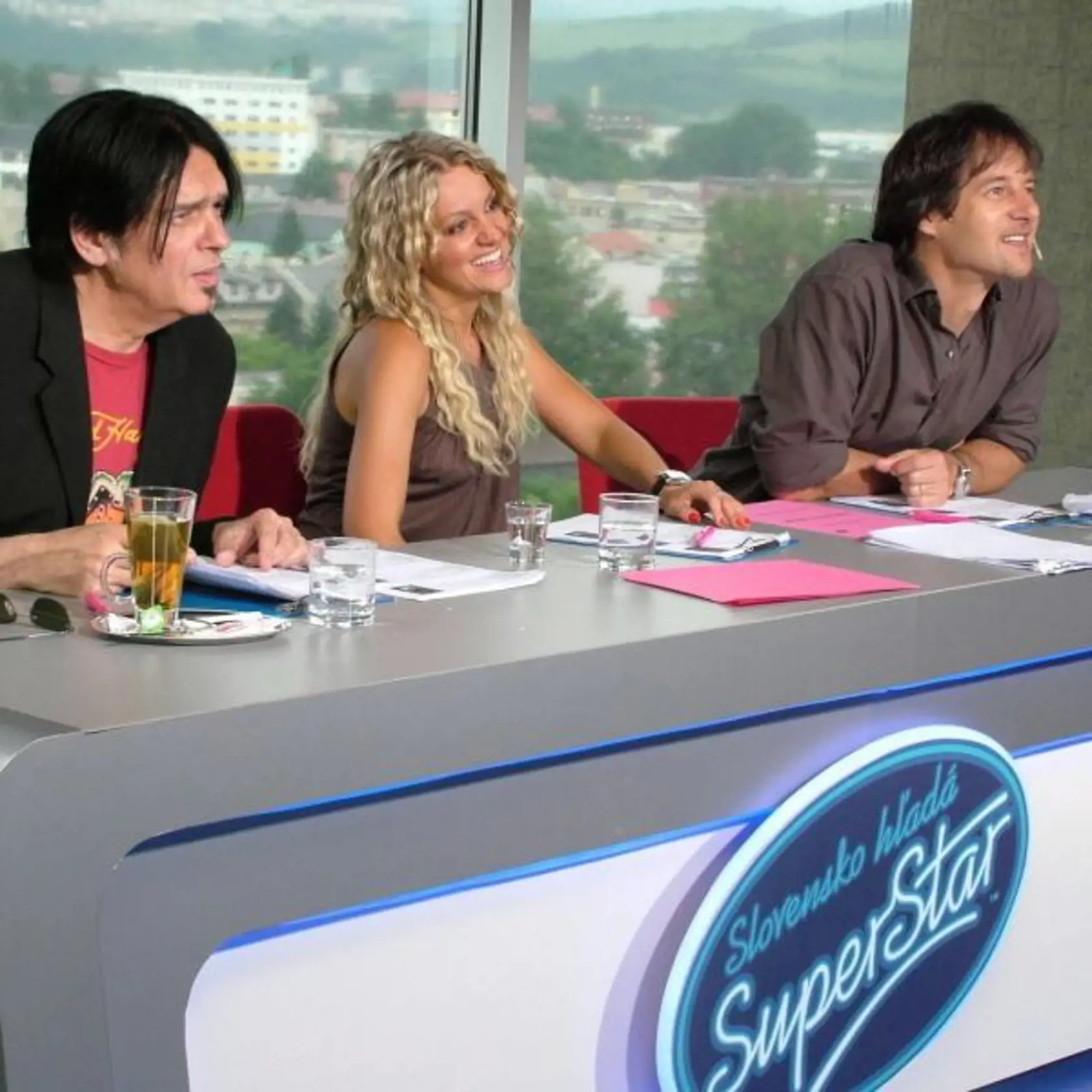 Ikonická porota speváckej súťaže Superstar -Lučenič, Rolins a Habera.