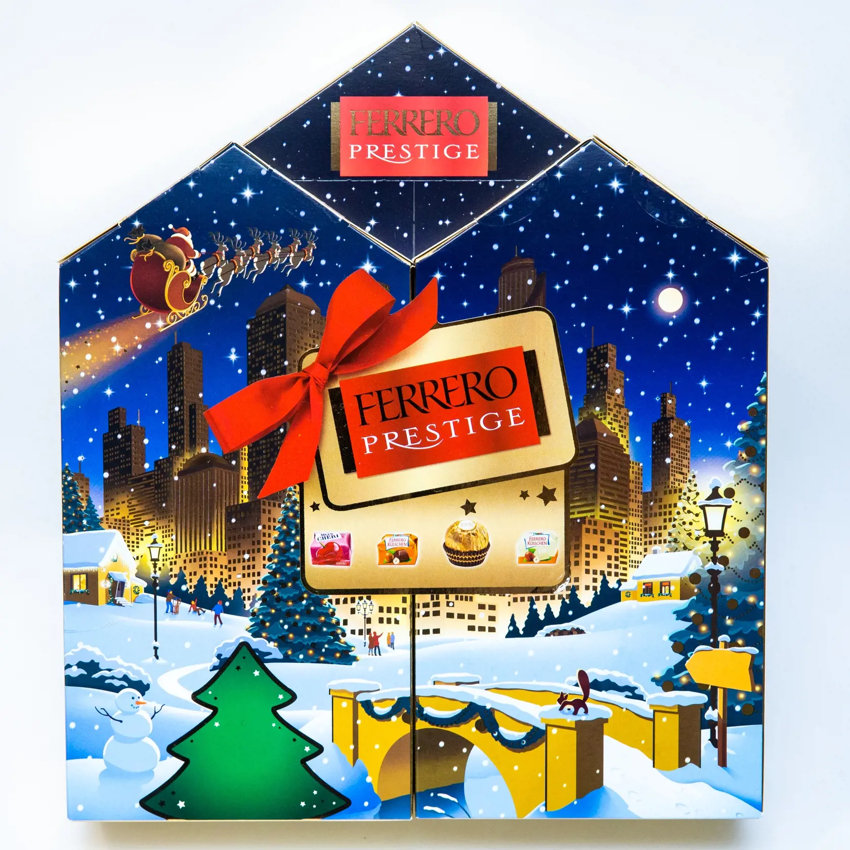 Adventný kalendár Ferrero Prestige – Kaufland -15,99 € - Za veľké peniaze málo kvality
Hodnotenie odborníčky na výživu: Tento kalendár sa skladá z rôznych cukroviniek. Aj keď čokoláda mon cherri obsahuje viac kakaa, na druhej strane pre alkohol je nepoužiteľná pre deti. A naviac obsahuje glukózovo – fruktózový sirup, ktorý sa čoraz častejšie používa ako lacnejšia náhrada. Čo je na škodu, že Ferrero Rocher aj Ferrero Küsschen White obsahujú vanilín, palmový tuk a kakao so zníženým obsahom tuku.