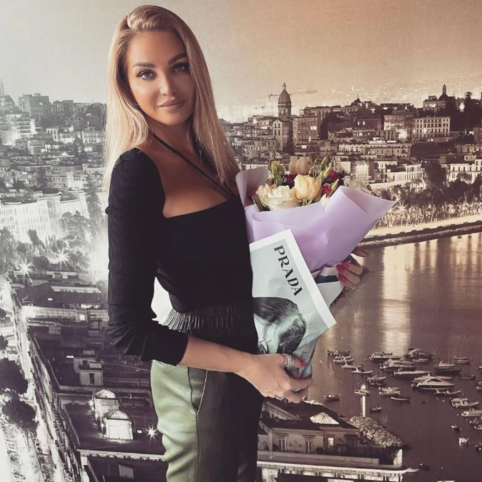 Pallová zverejnila fotografiu z oslavy svojich narodenín, kde vďaka Faceapp-u vyzerá ako osemnásťročná.