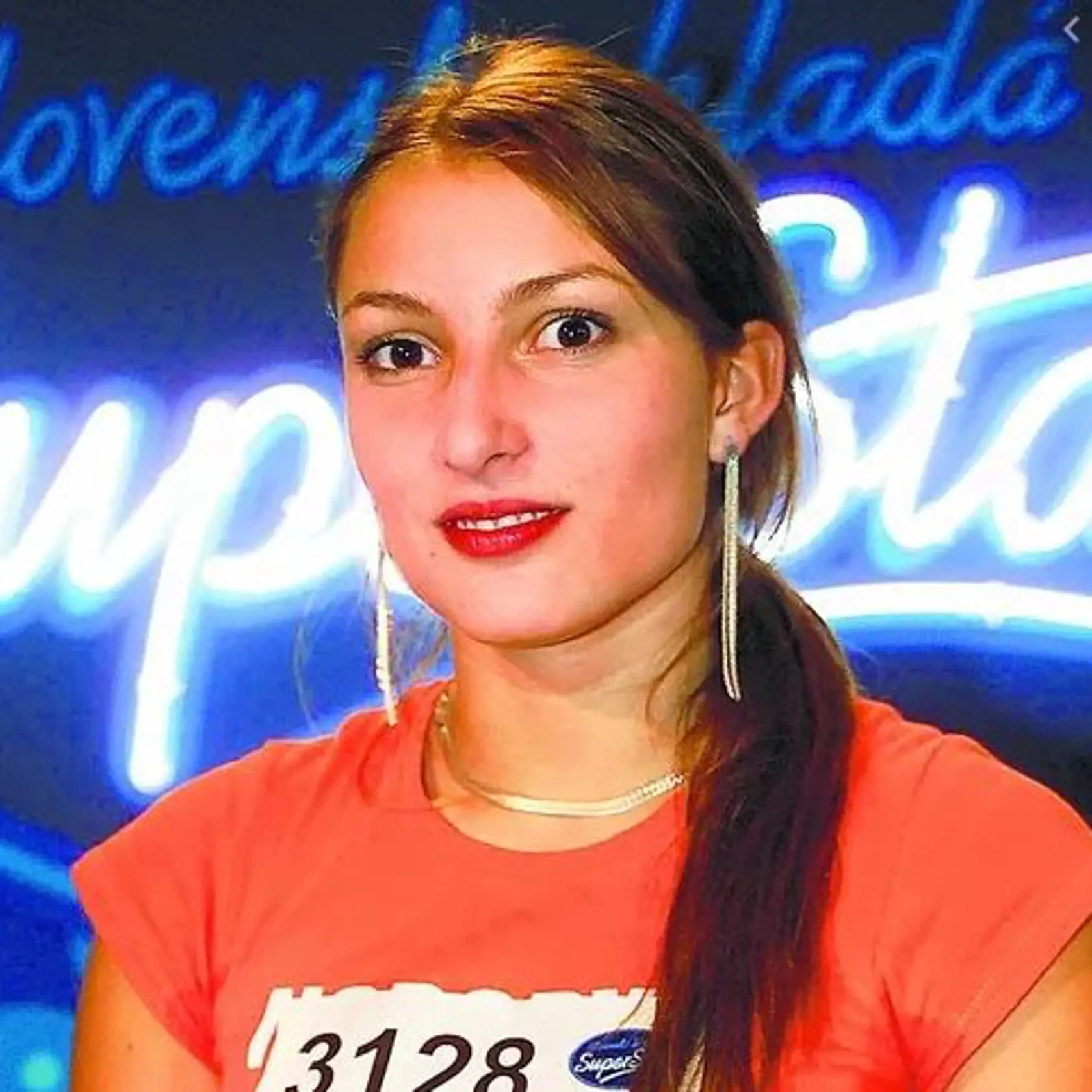 Rok 2004: Monika Zázrivcová, keď súťažila v prvej sérii SuperStar. Skončila pred bránami finálových kôl.