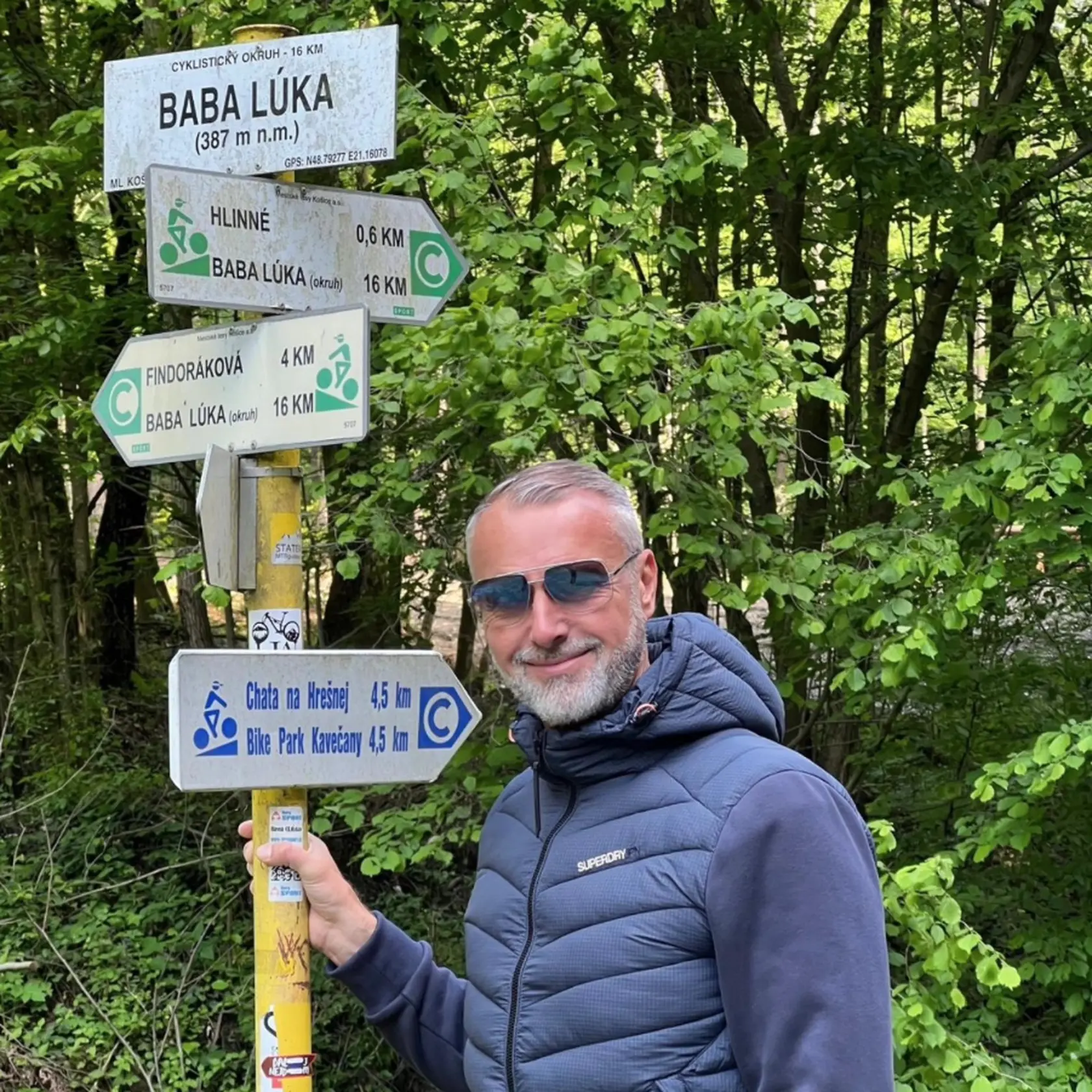 Do domácich končín zavítal predseda parlamentu Richard Raši (Hlas). Už tradične zavítal na Babiu lúku. „Aj dnešnú nedeľu som začal aktívne - prechádzkou po lese,“ prihlásil sa cez víkend Raši.