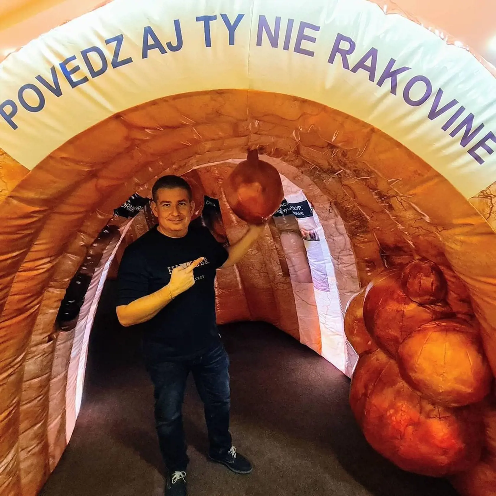 Patrik Herman bol tvárou televízie Markíza od jej vzniku, okrem toho stíhal organizovať charitatívne projekty a robiť osvetu v boji proti rakovine. Teraz ho čaká nová profesná cesta v RTVS.