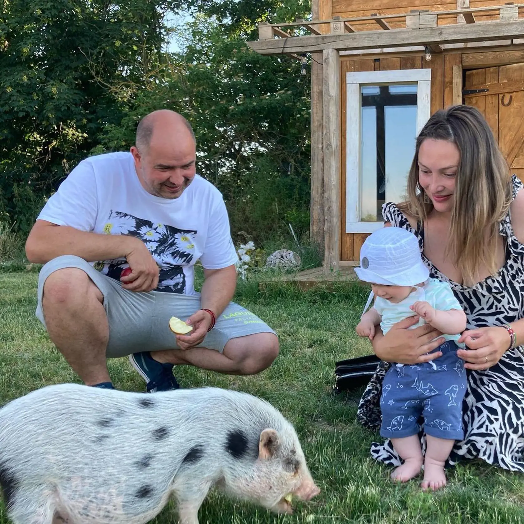 Monika Zázrivcová s partnerom a synčekom
