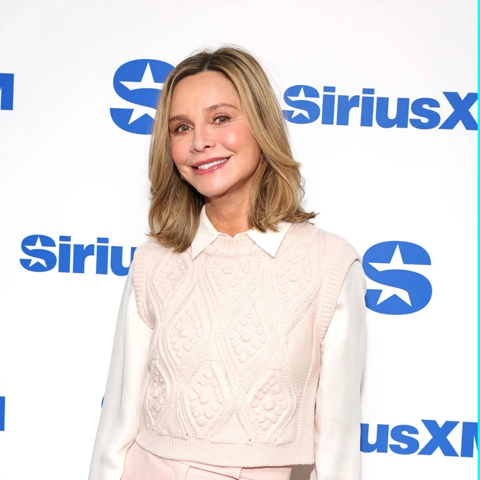 O Caliste Flockhart sa špekuluje, či si nepomáha estetickými zákrokmi. Vyzerá stále sviežo a len s miernymi známkami starnutia. Vraj by mohla mať výplne. 