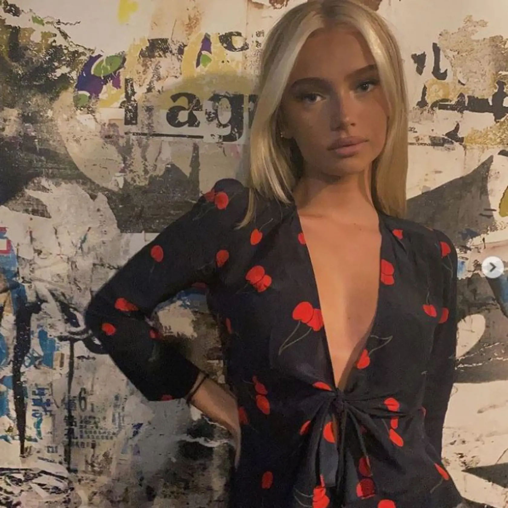 Modelka Emma Ellingsen (19)
