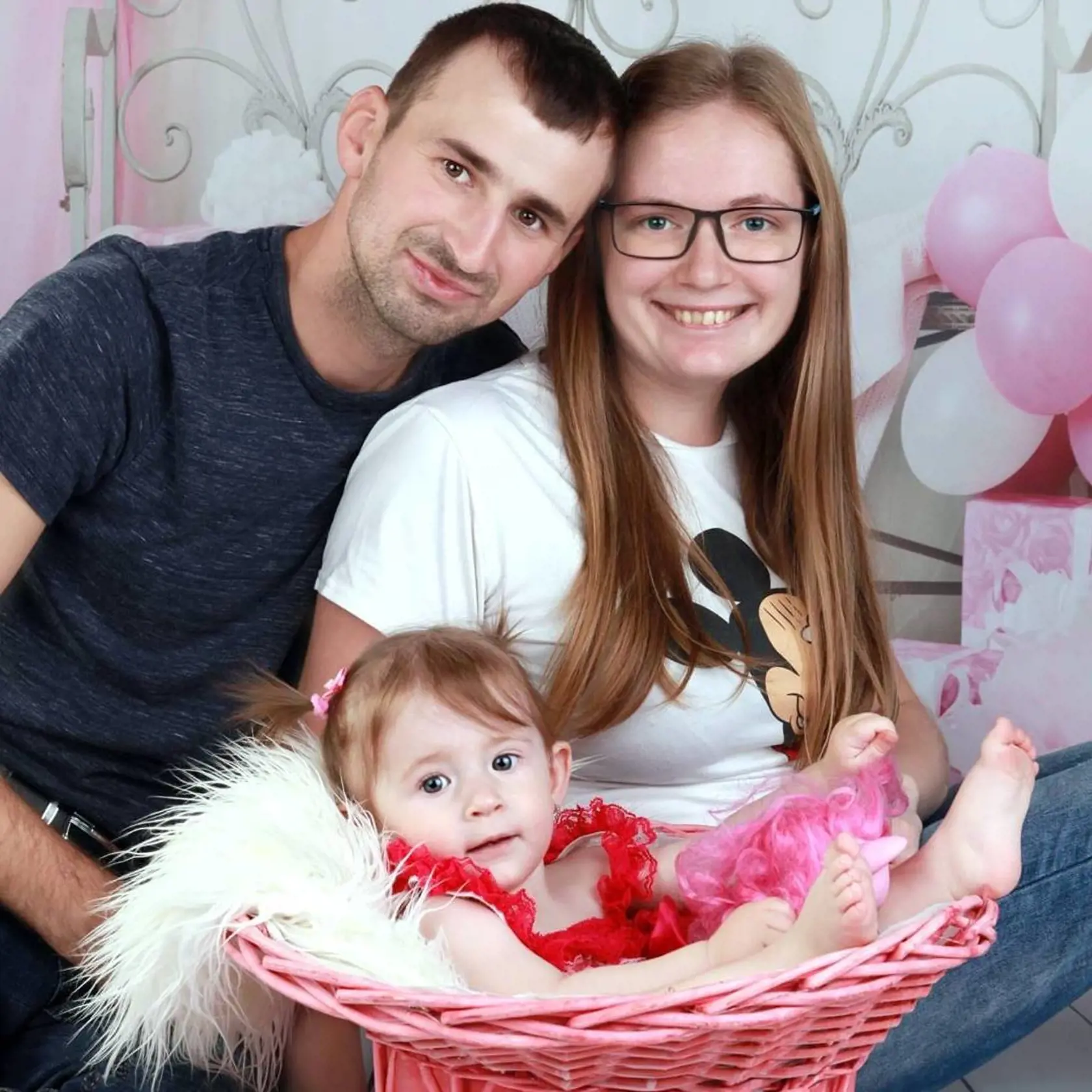 Keď mala Eliška len dva roky, rodinu postihla tragédia – jej milovaný otec zomrel na akútnu leukémiu. 