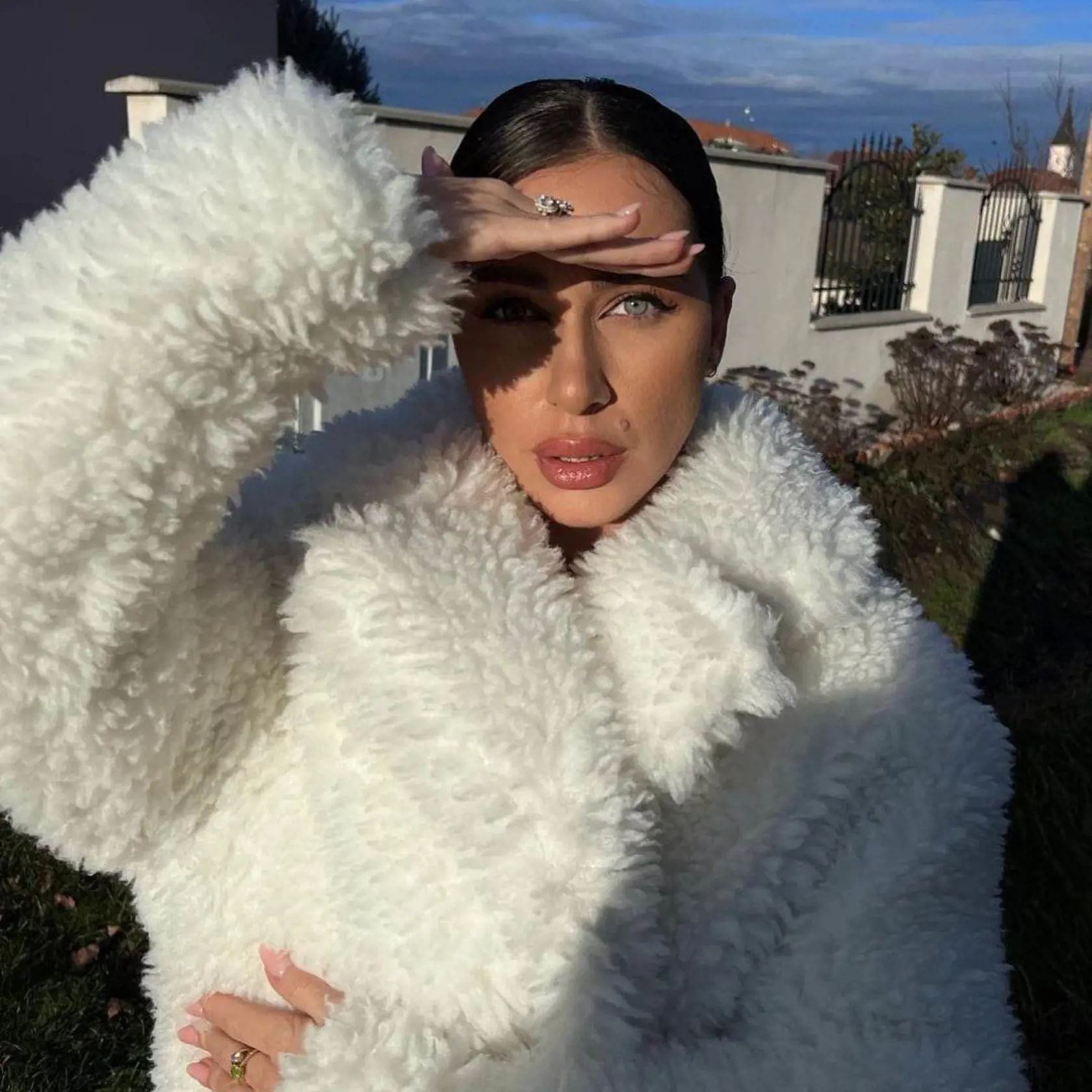Bianka Rumanová mnohé Slovenky na Instagrame inšpiruje najmä v móde. Známa kráska veľmi pripomína modelku Bellu Hadid.