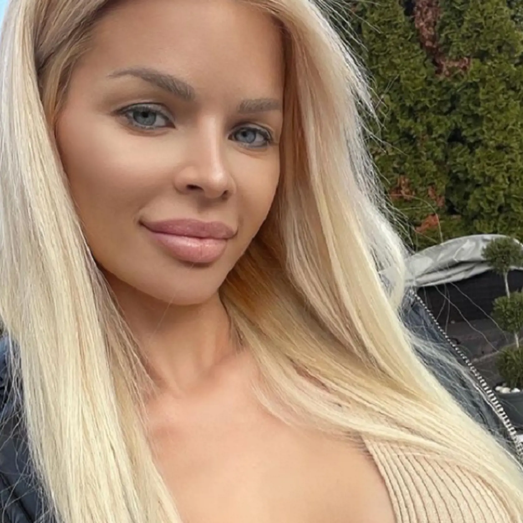 Silvia Kucherenko ukázala sestru.