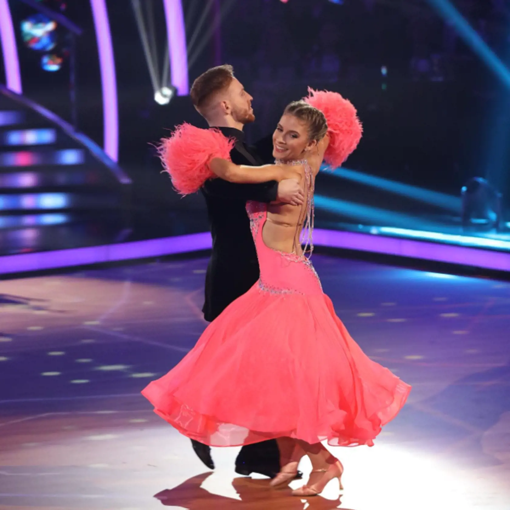 Jana Kovalčíková tancovala v 6. kole quickstep.