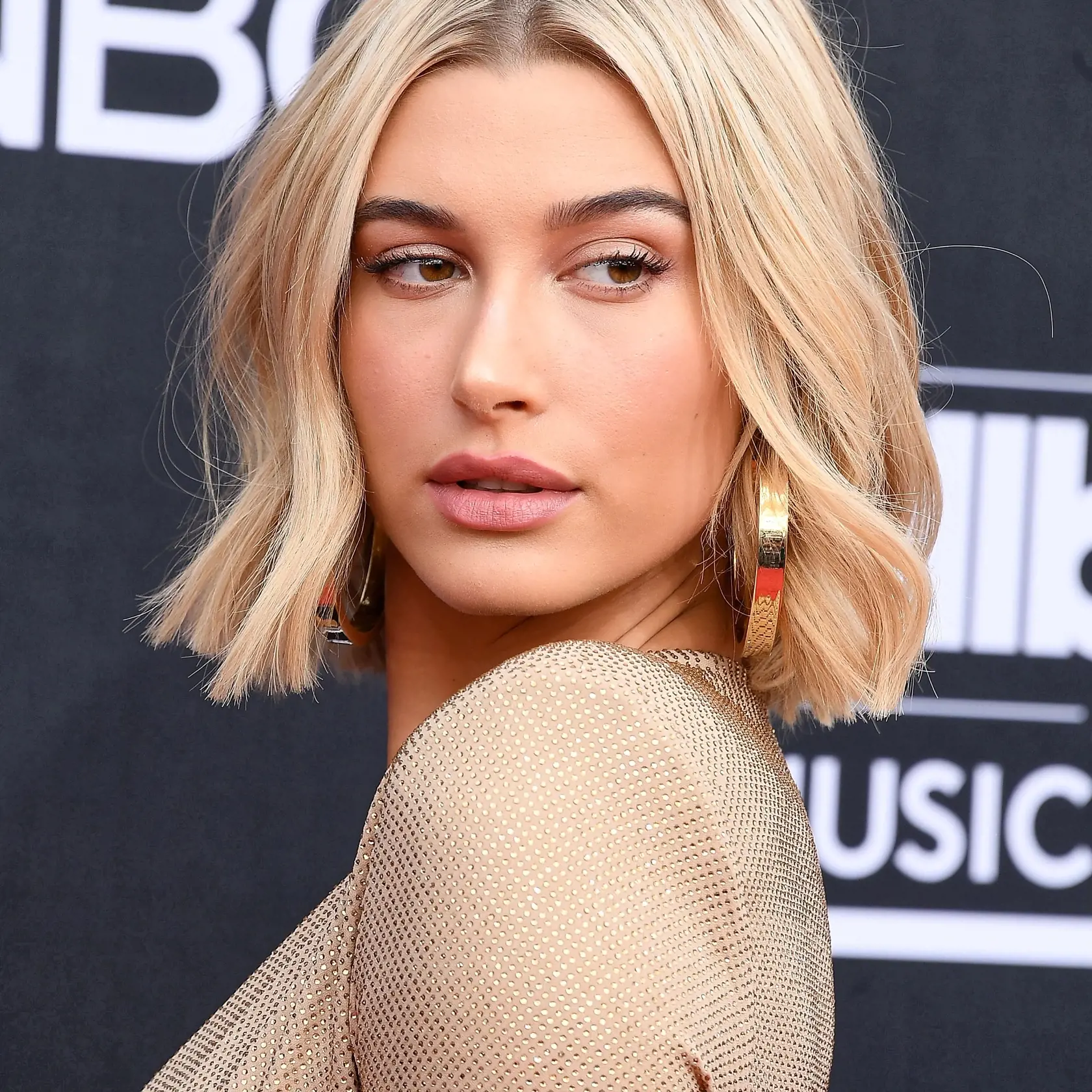 Hailey Bieber