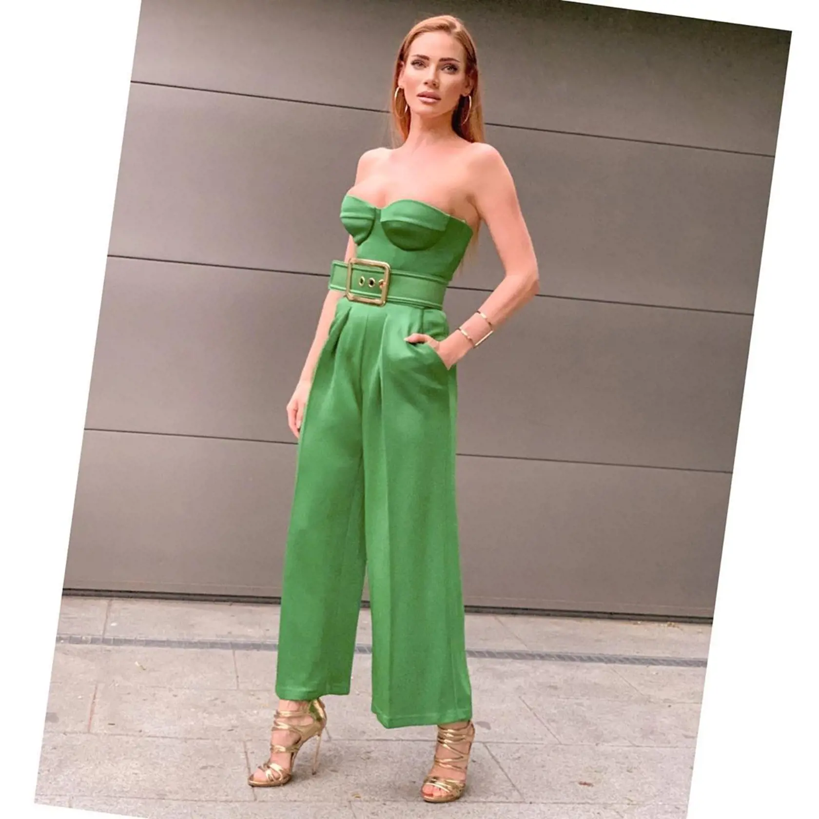 Andrea Verešová predvádza špičkové outfity.