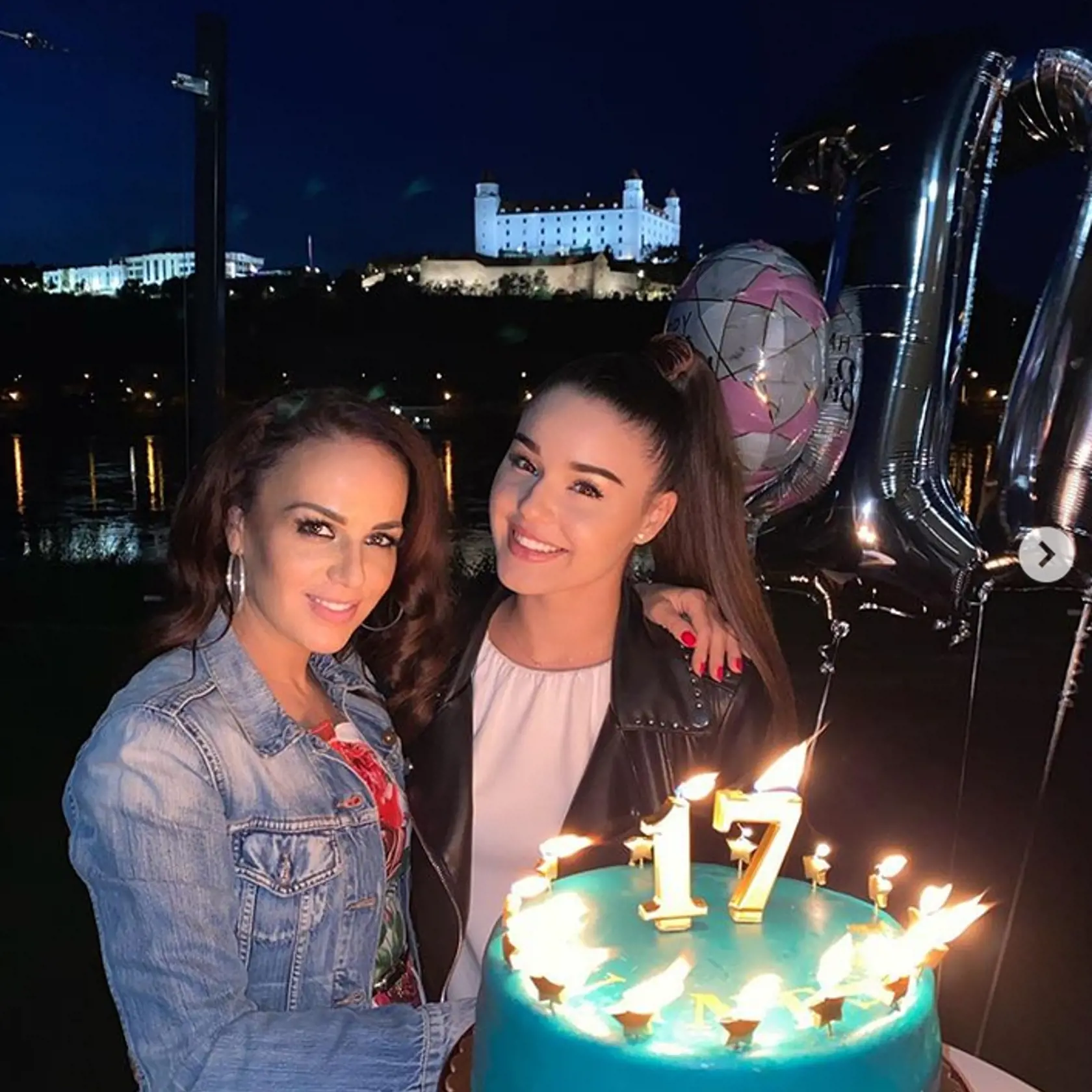 Dcéra Karin Haydu, Vanessa, vyrástla v krásnu mladú ženu. Toto už dávno nie je malé rozkošné dievčatko, ale riadna kočka.