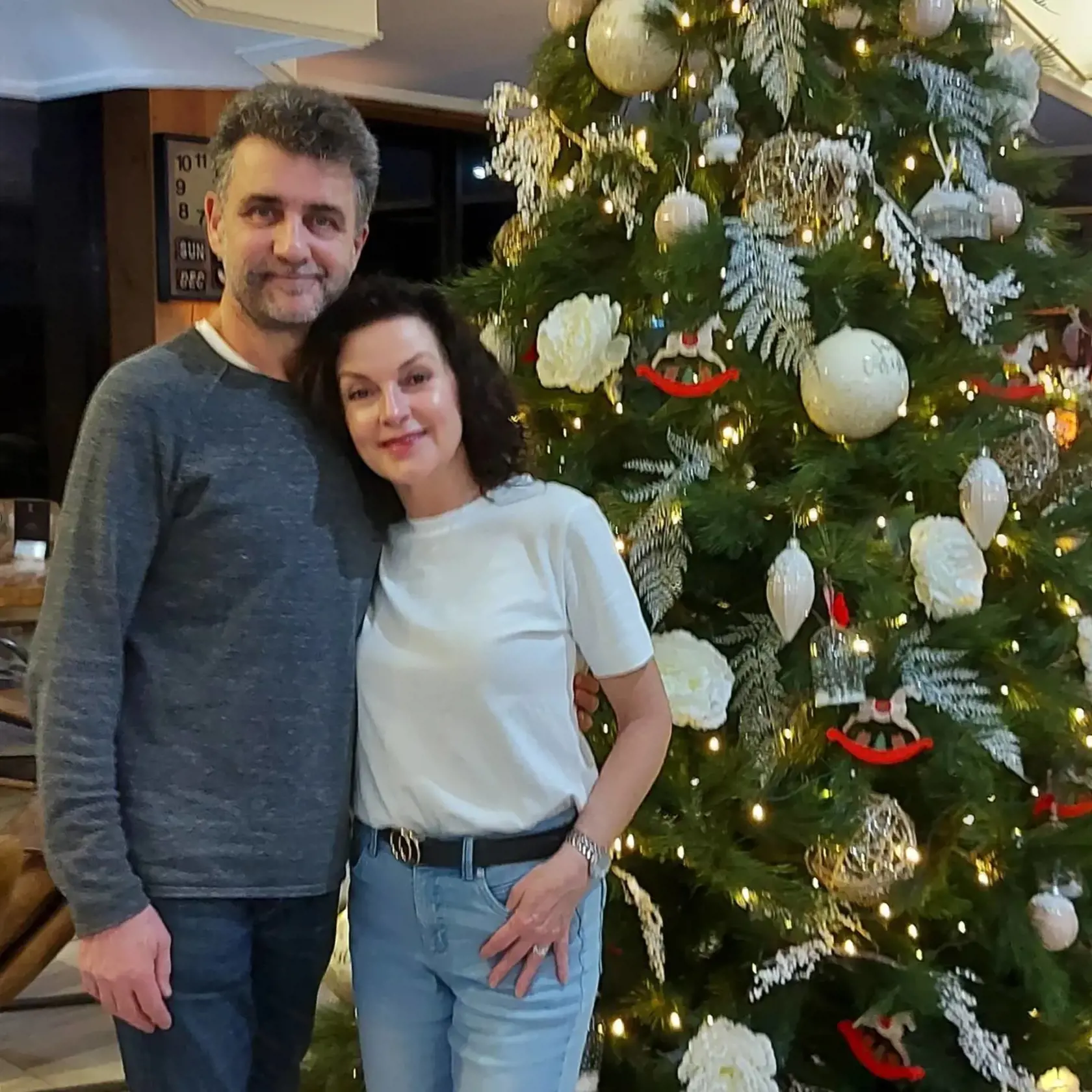 Beáta Dubasová s manželom manžel Andrej Andrašovanom. Dvojica v júni 2024 oslávila 33 rokov od sobáša.