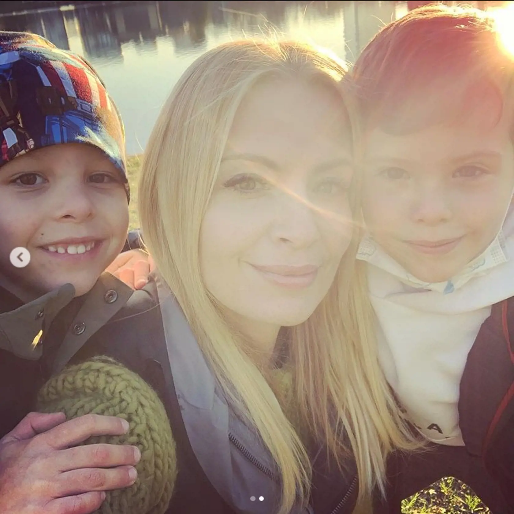 Marianna s chlapcami, synovcom a synom.
