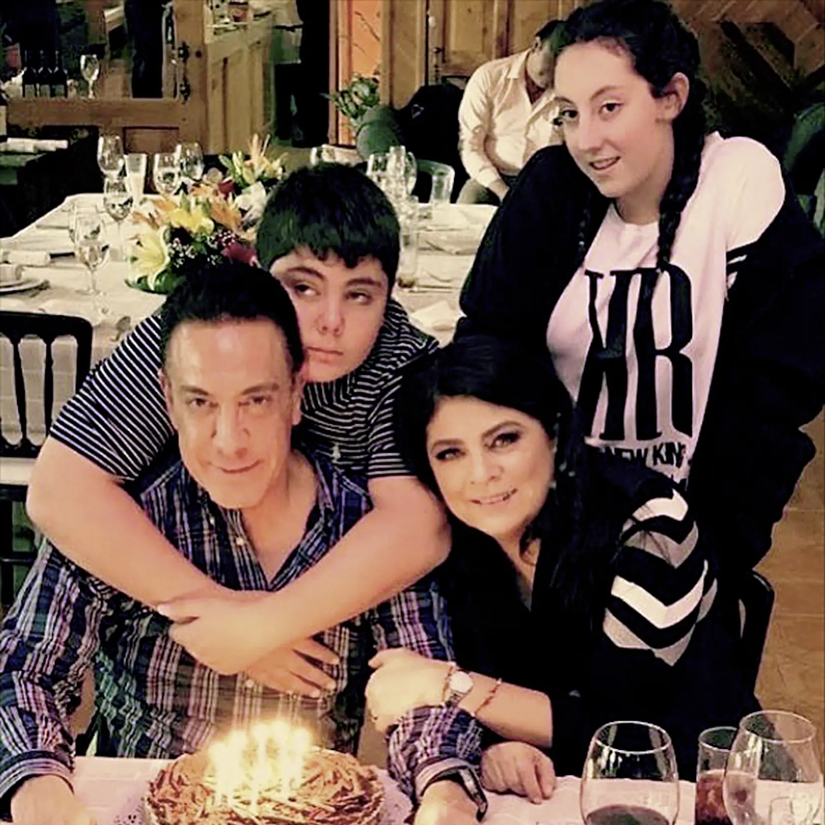 Victoria Ruffo sa vydala za OMARA FAYADA, s ktorým má dvojčatá.