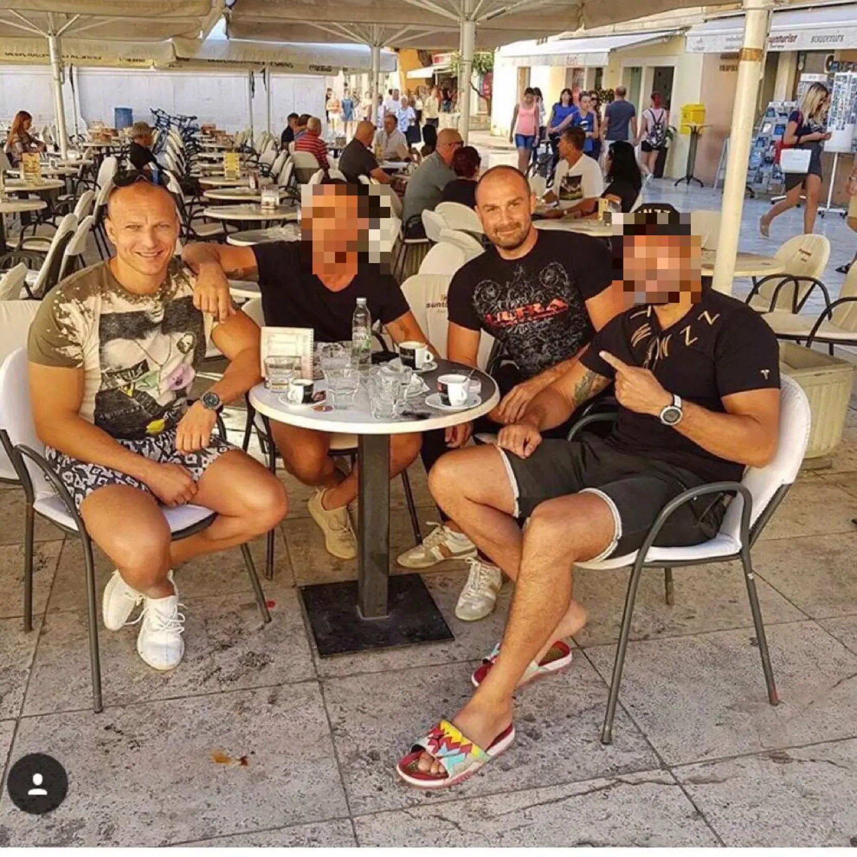Podivné známosti Mihálika