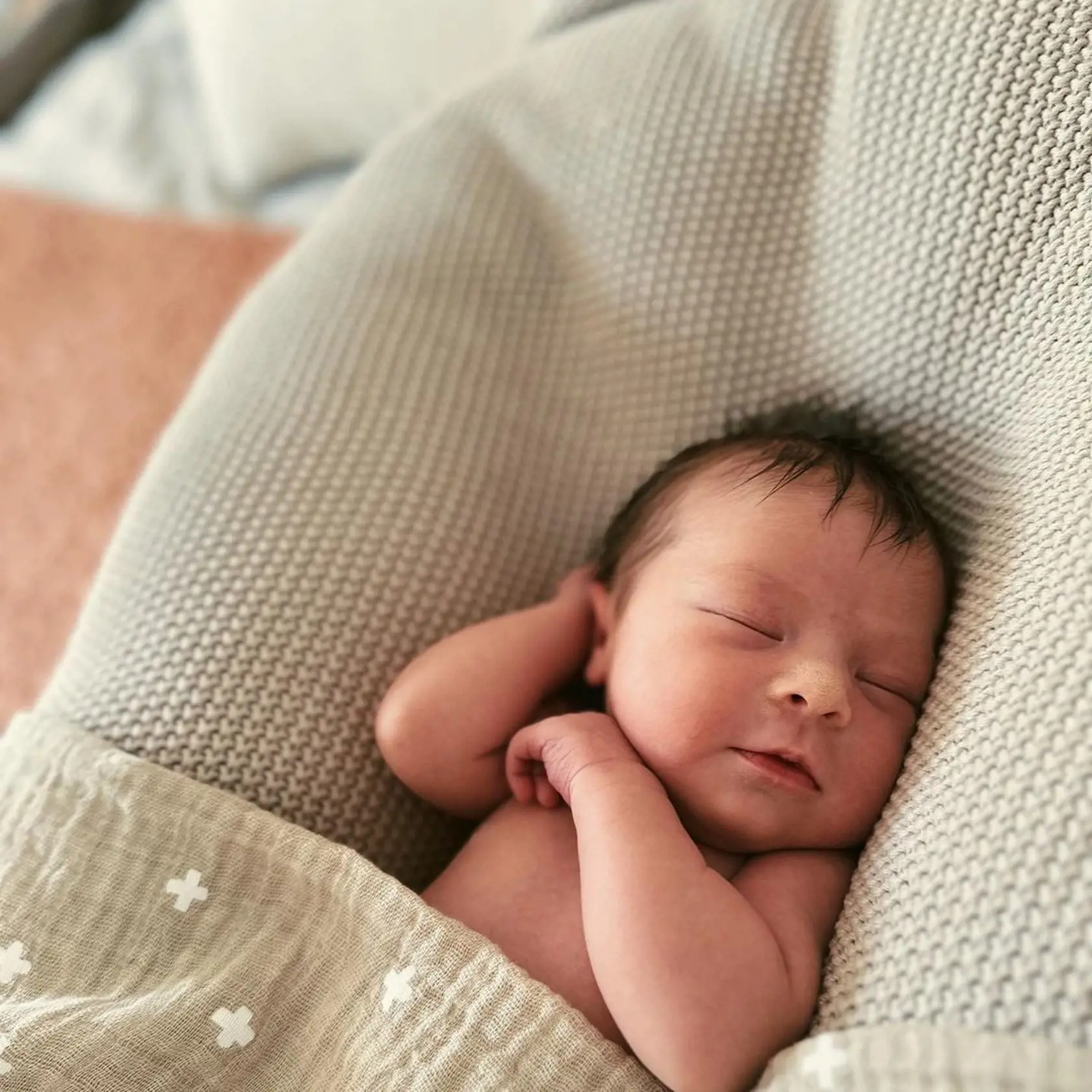 Bruce a Demi sa tešia z prvej vnučky Louetty Isley Thomas Willis.