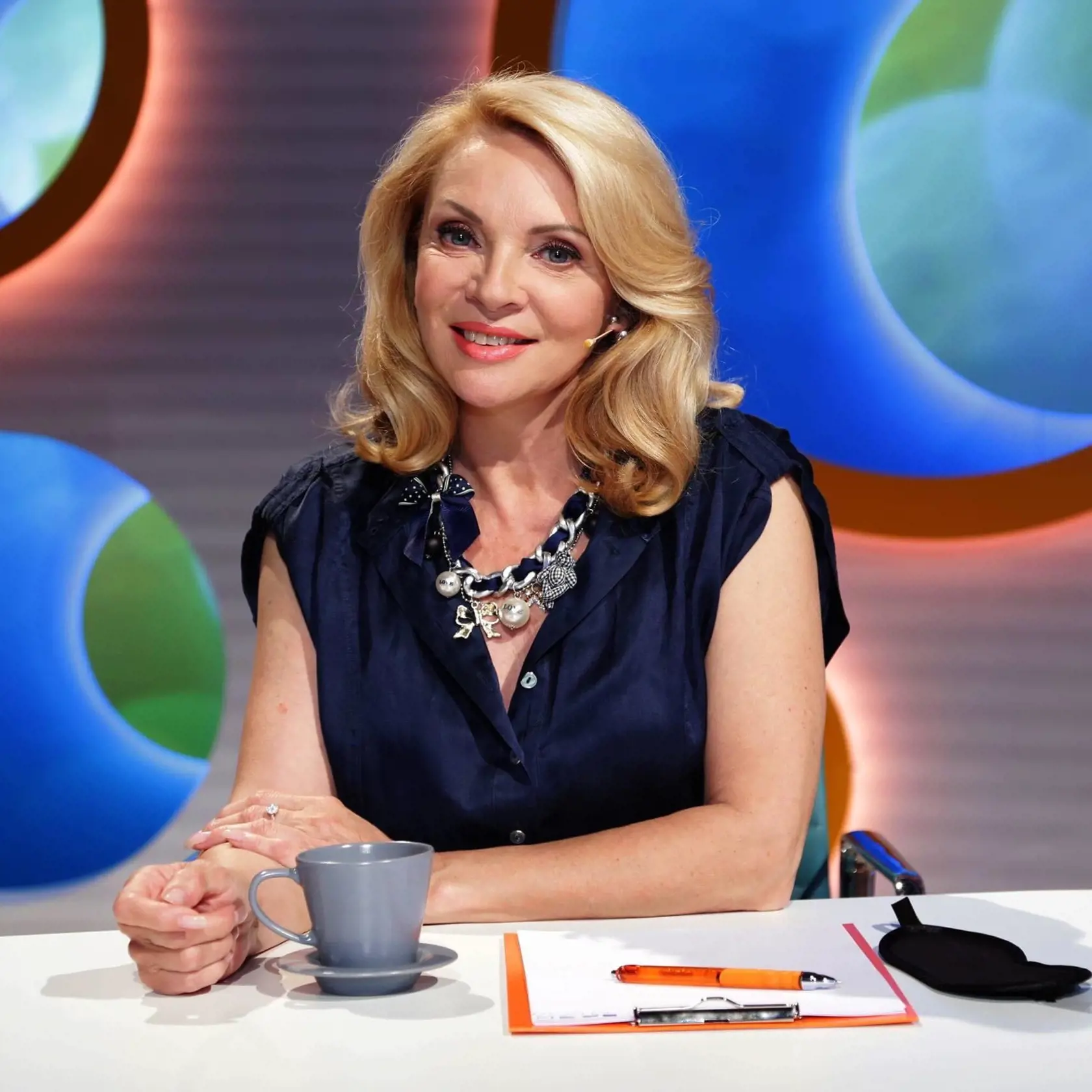 Zdena Studenková si v Inkognite vždy dá záležať na krásnom outfite.