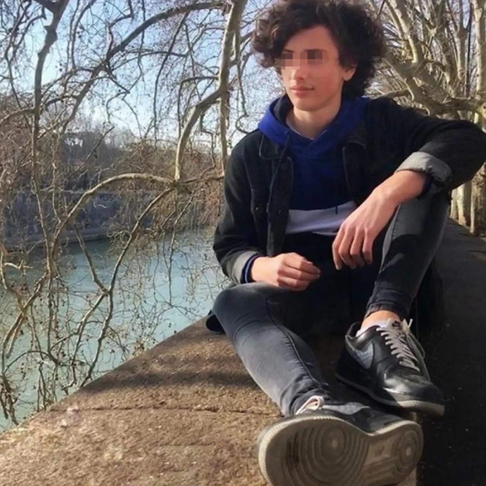 Tomáš bol milý chalan.