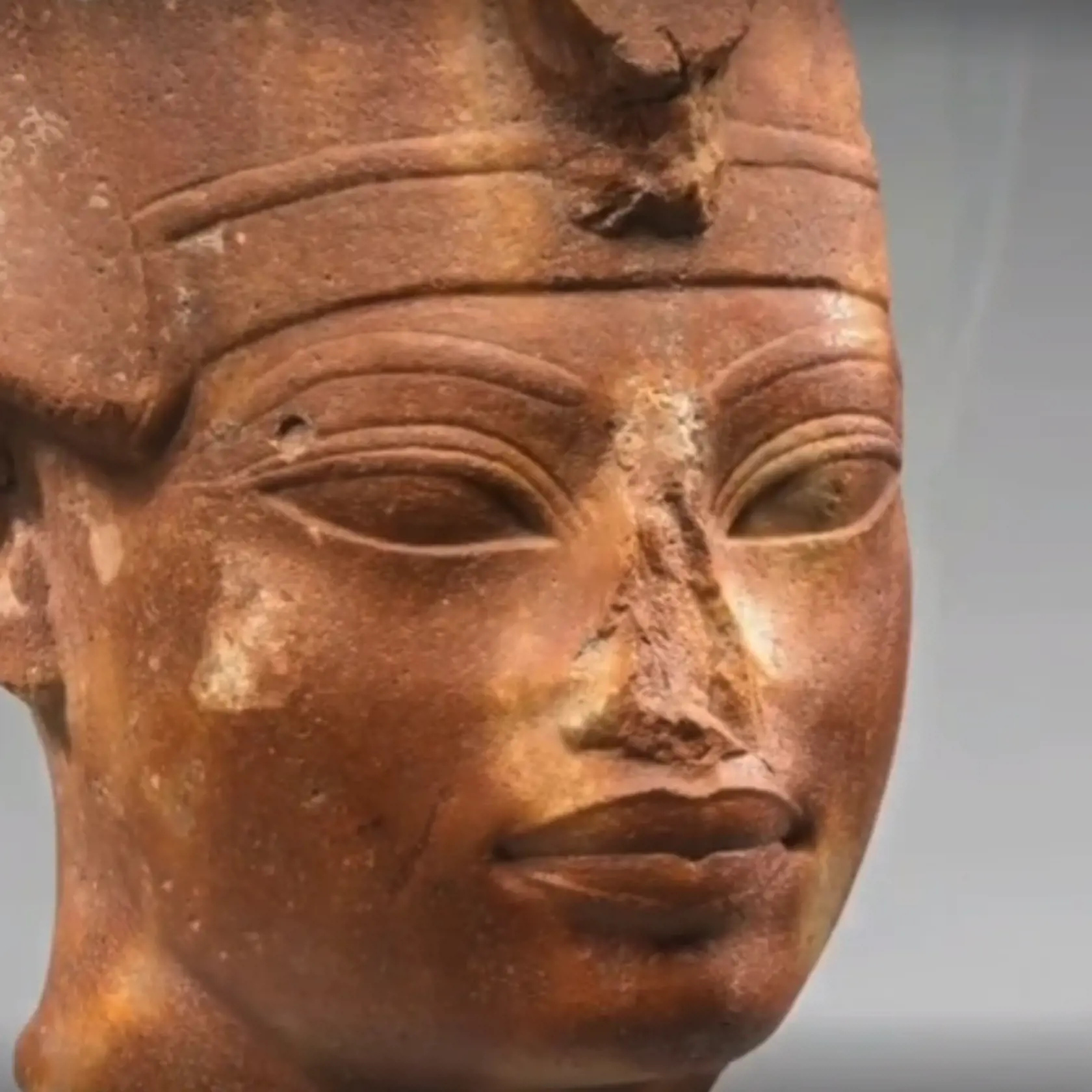 Amenhotep III. alebo Amenofis III. (trónne meno: Nencheprure) bol faraón v starovekom Egypte. Patrí do 18. dynastie a bol v poradí deviatym faraónom tejto dynastie. Vládol v rozmedzí približne 1388 pred Kr.–1351 pred Kr.