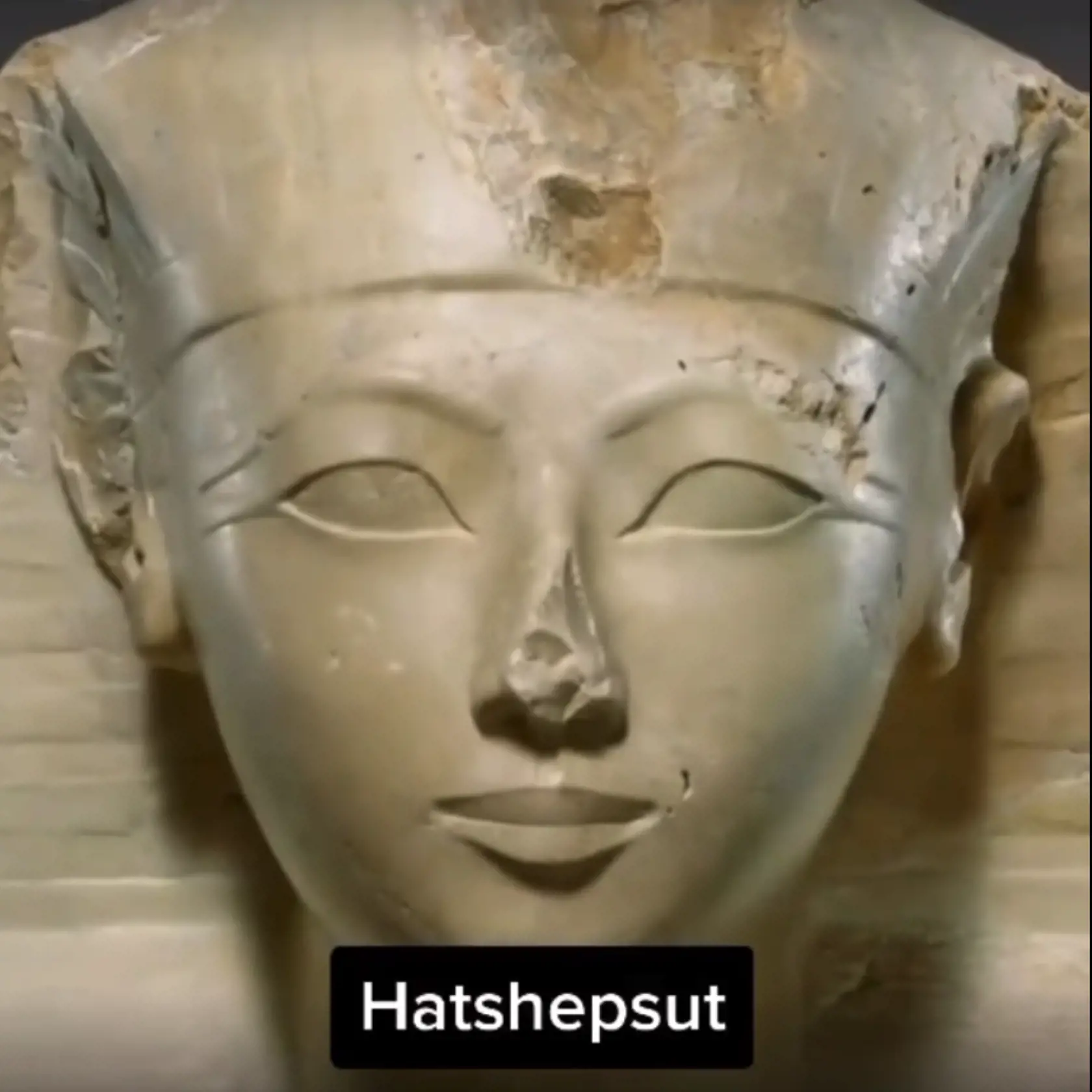 Hatšepsut alebo Hatšepsovet bola kráľovná v starovekom Egypte. Patrila do 18. dynastie a bola v poradí piatym faraónom tejto dynastie. Vládla v rozmedzí približne 1479 – 1458 pred Kr. Mnohí ju považovali za prvú kráľovnú v histórii a zároveň prvú ženu, ktorá sa stala faraónom. Obidve tieto prvenstvá však patria kráľovnej Neitokret zo 6. dynastie.