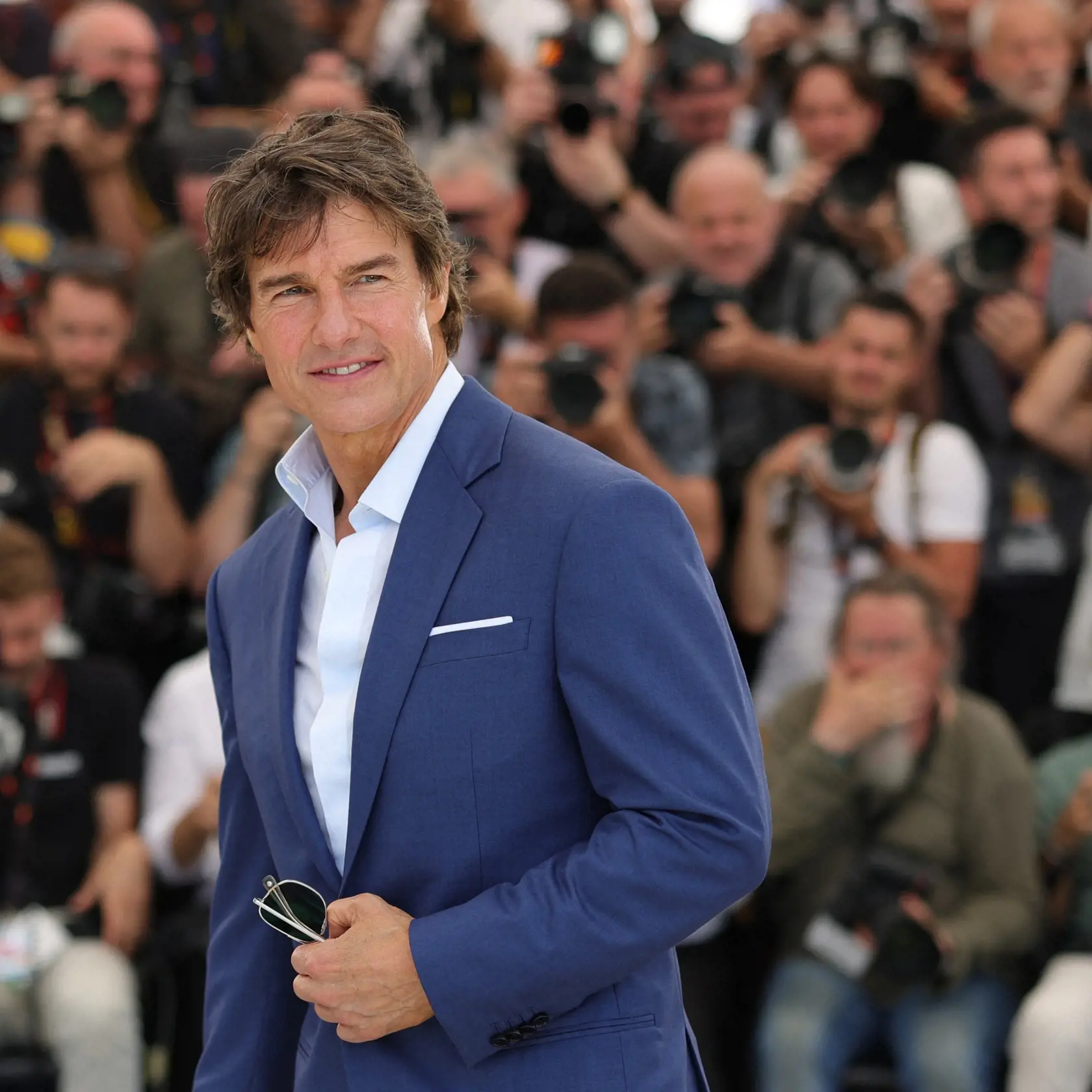 Tom Cruise na premiére pokračovania Top Gunu v roku 2022. Roky mu neubrali ani kúsok z jeho povestného šarmu, ale naopak, vyzerá lepšie než "za mladi".