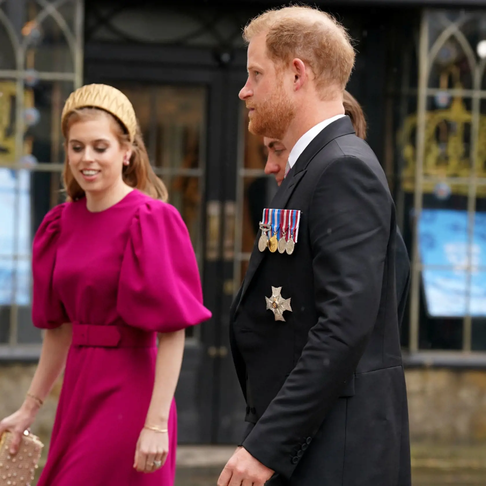 Princ Harry so sesternicou Beatrice a jej manželom Edoardom Mapellim.