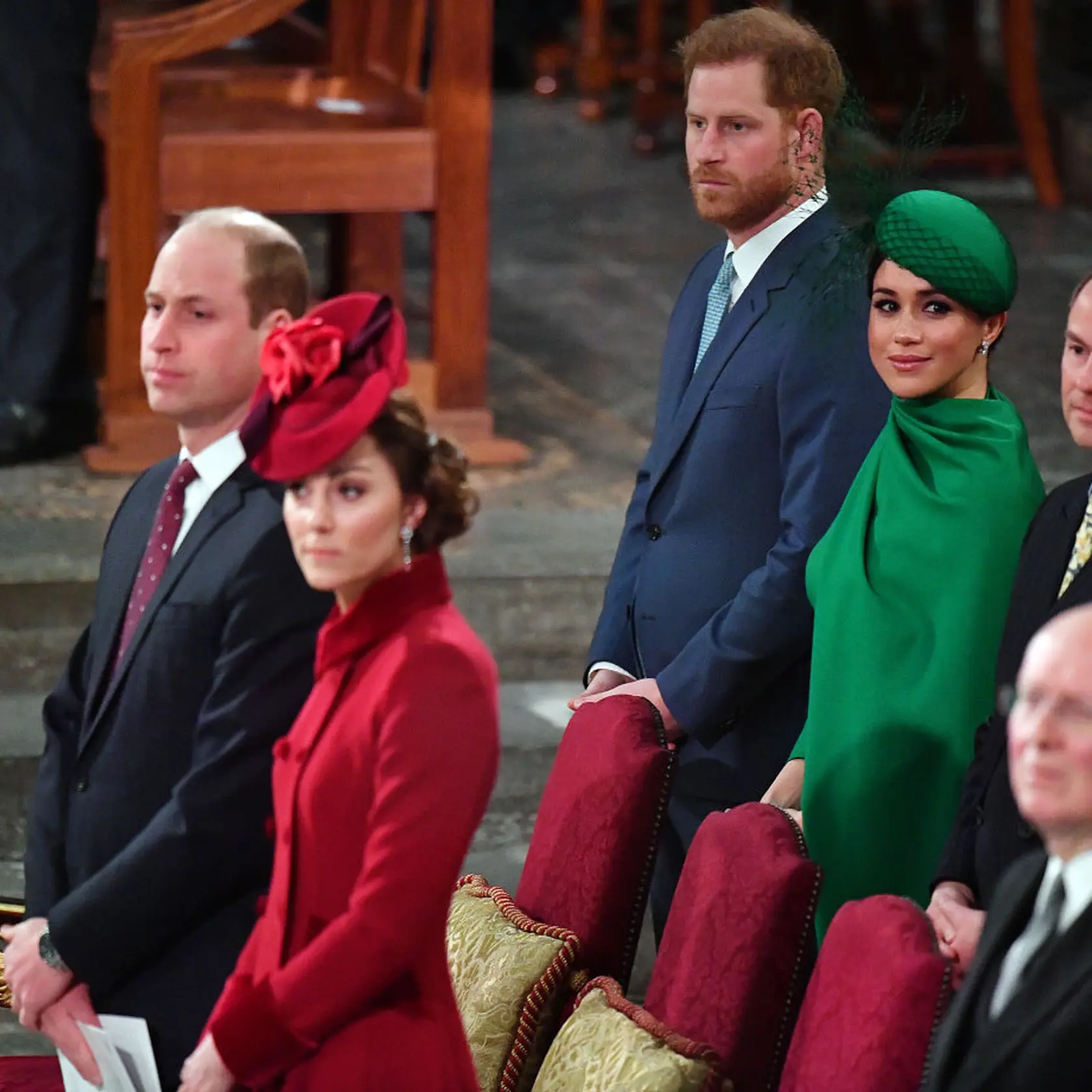 Objímanie Meghan narobilo zlú krv. Šírili sa fámy, že flirtuje s Williamom. Bol to pritom jej bežný pozdrav.