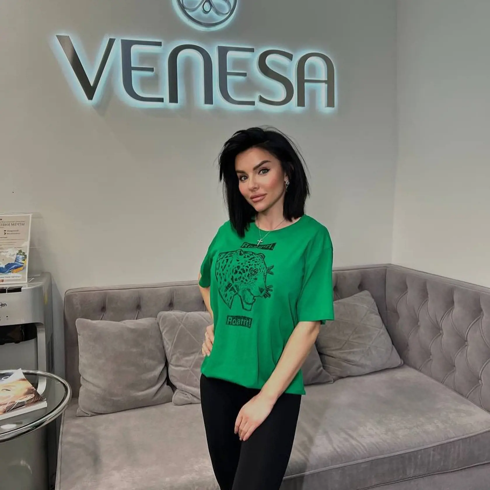 Julia Volkova sa snaží zastaviť čas.