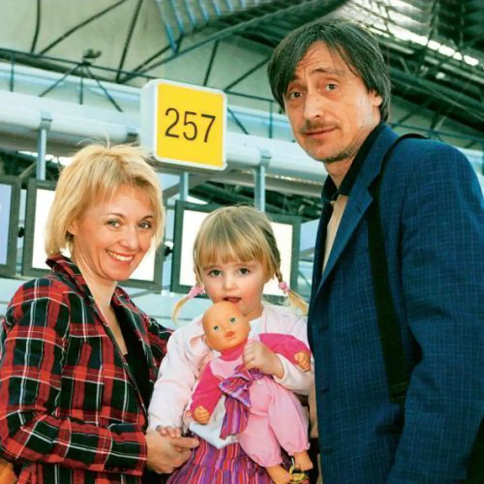 Žilková a Stropnický s malou dcérkou Kordulou.