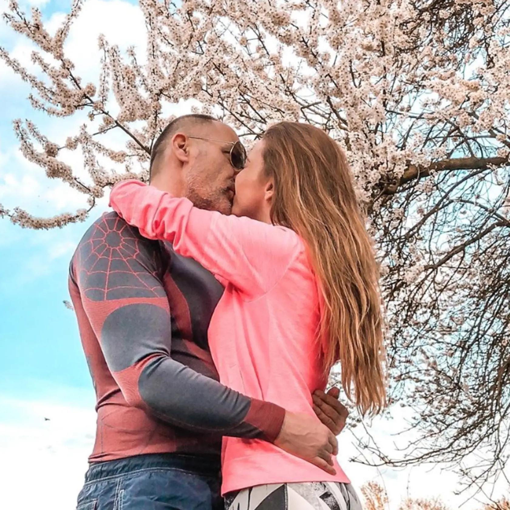 Andrea Verešová a jej romantický bozk pod čerešňou s manželom.