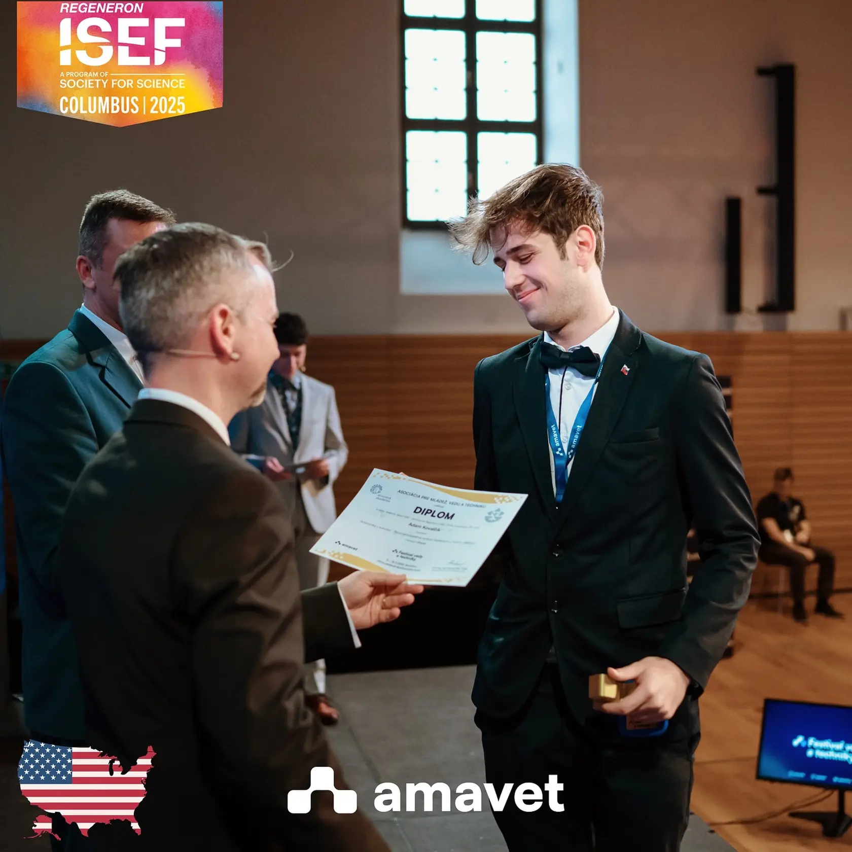 Maturant Adam Kovalčík sa stal víťazom v najprestížnejšej medzinárodnej súťaži v oblasti vedy a techniky REGENERON ISEF 2025 v USA.