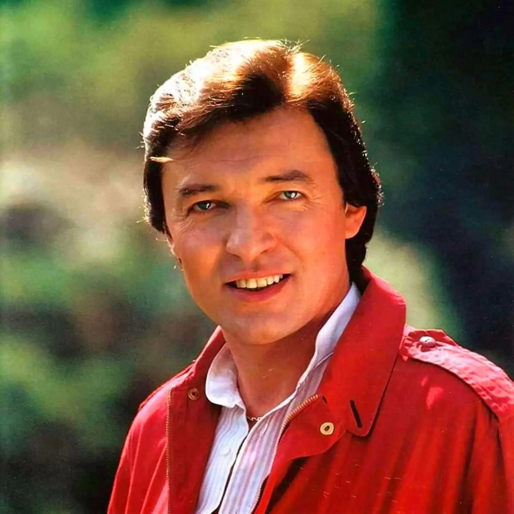 Karel Gott zlomil srdce nejednej žene. Núdzu o priazeň krások nemal.