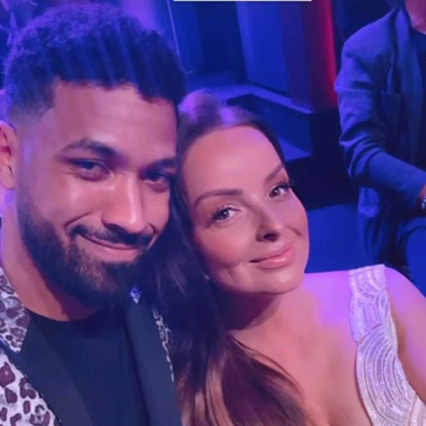 Viktor a Veronika sa ukázali ako pár na červenom koberci počas šou Let´s Dance.