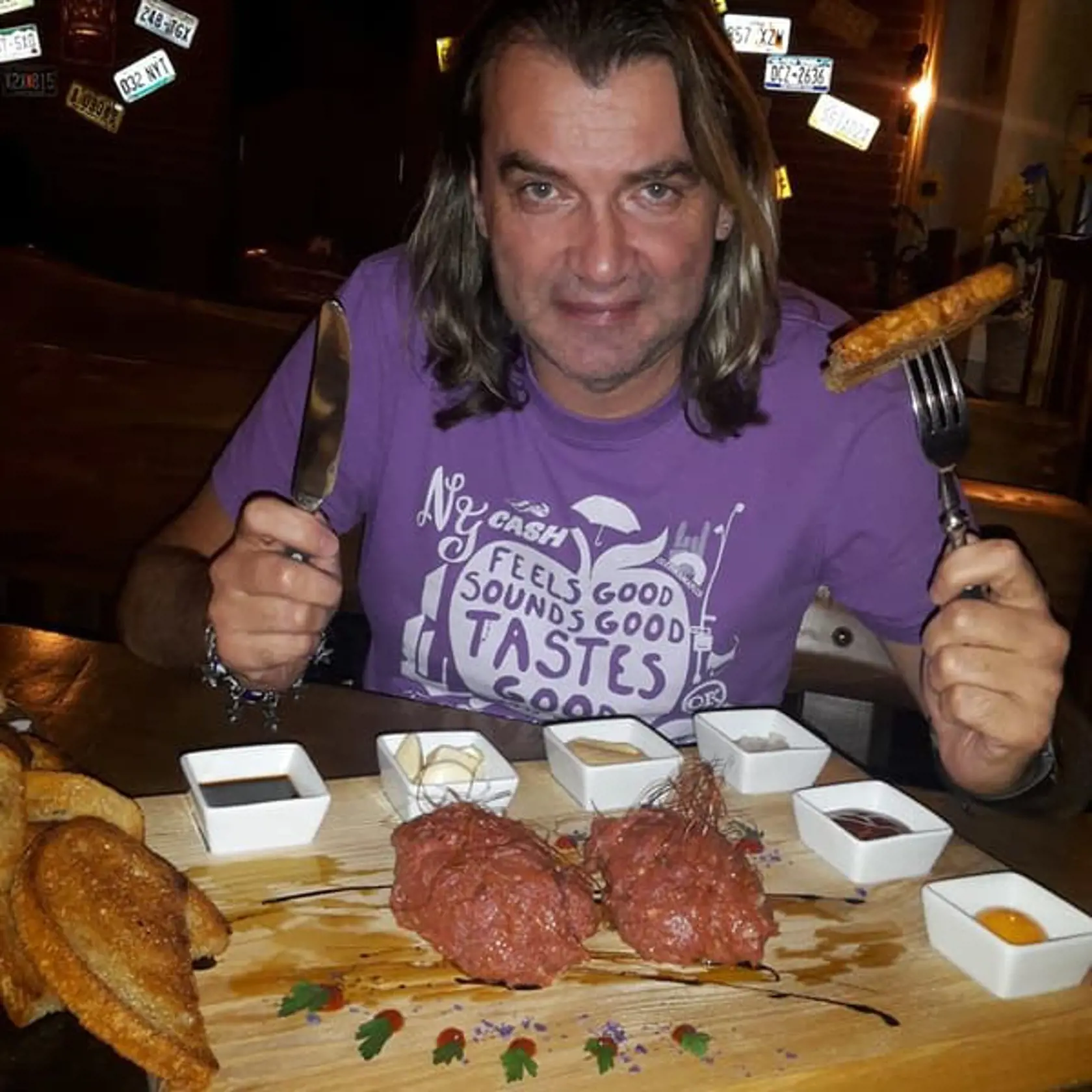 Braňo Mojsej si pochutnával na chutnom tataráčiku.