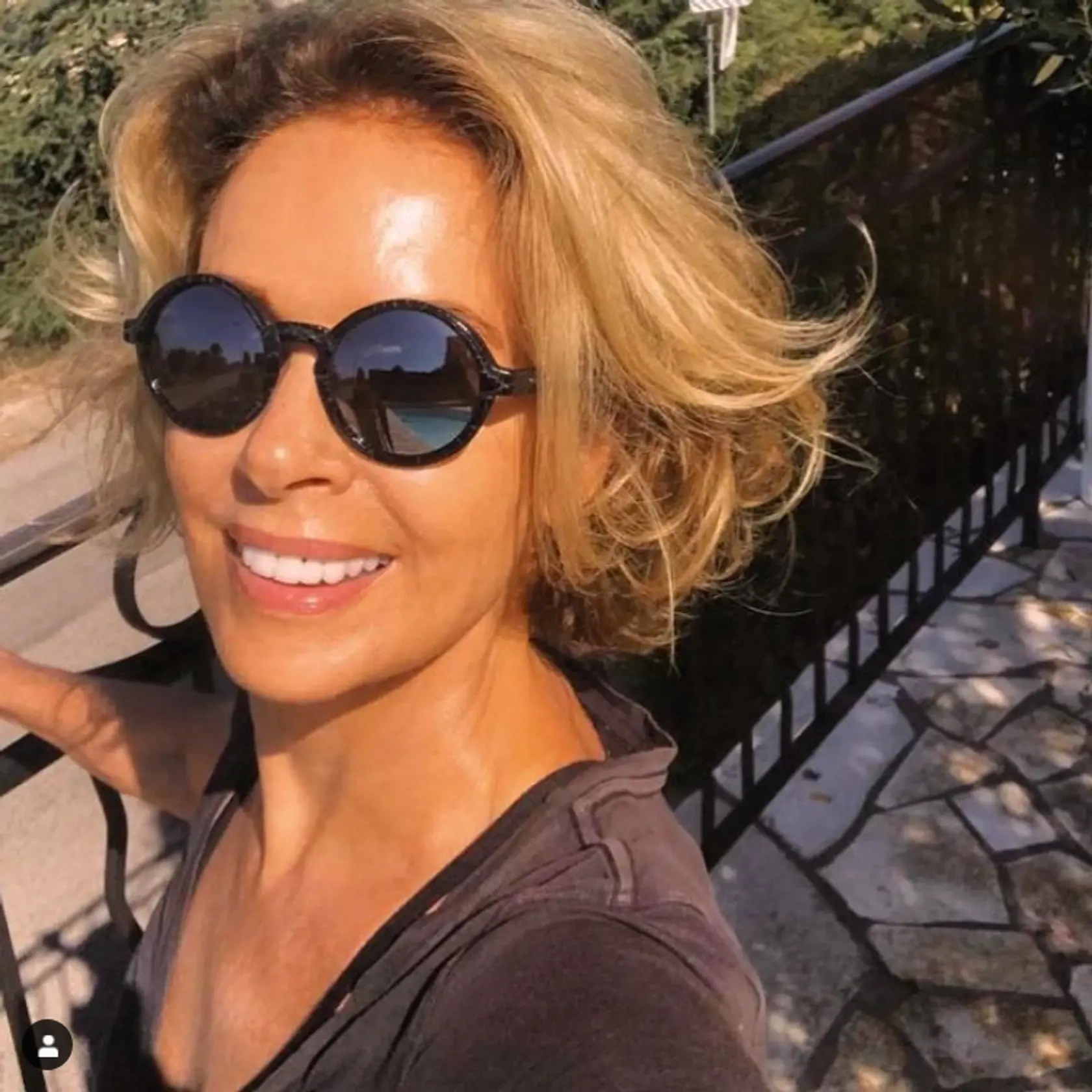 Takto vyzerá Kathy Hill dnes. Čo na ňu hovoríte? Spoznali by ste ju aj po rokoch?