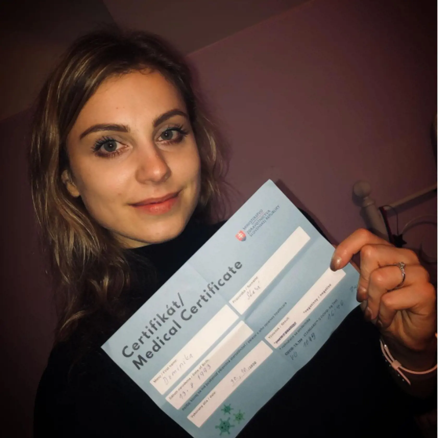 Dominika Stará sa pochválila certifikátom. Negatívna.
