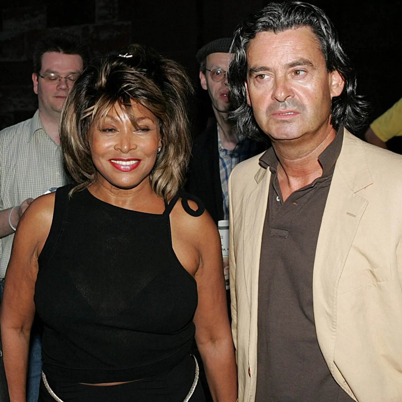 Tina Turner žila vo Švajčiarsku s manželom Erwinom Bachom, ktorý jej dal svoju ľadvinu.