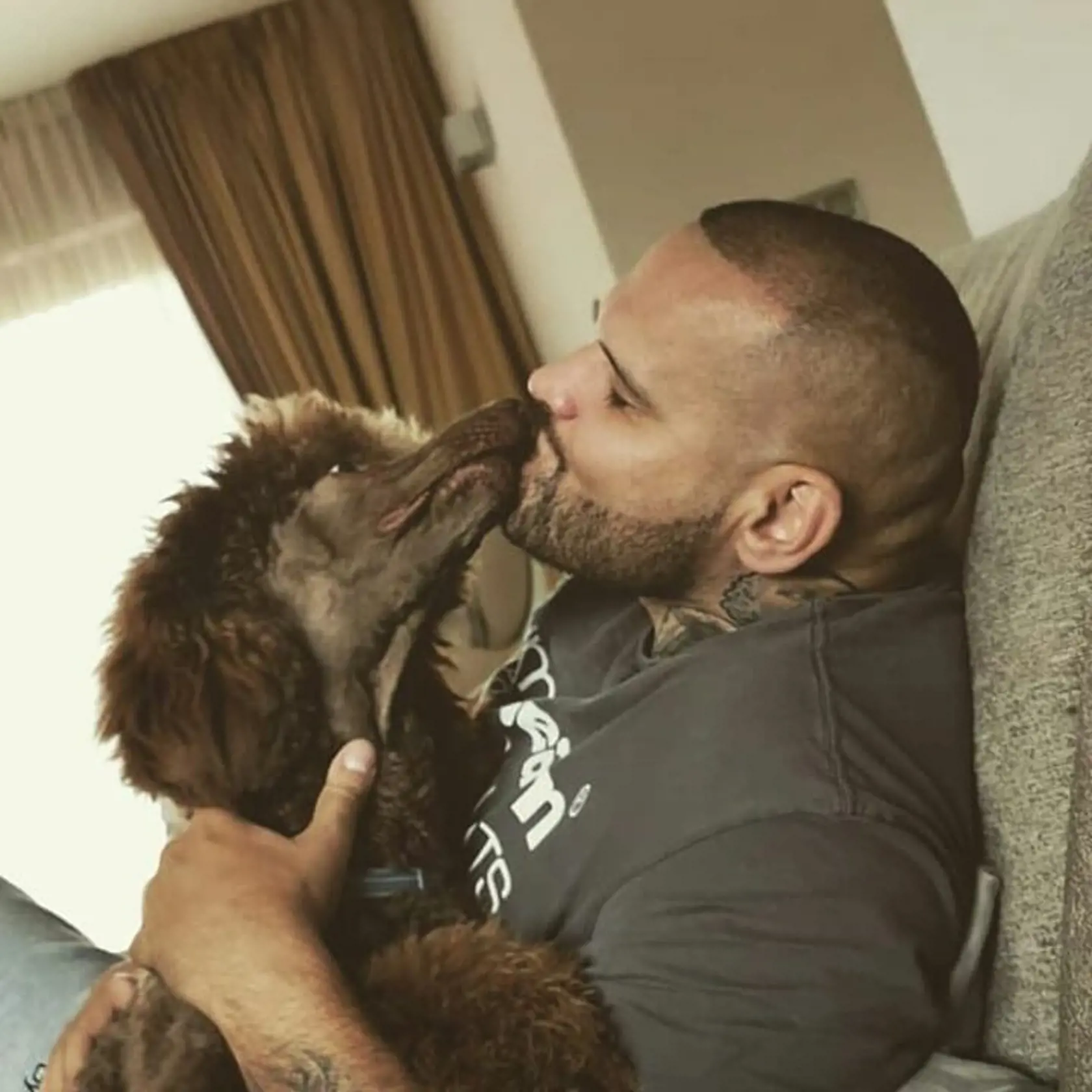 Rytmus na svojom instagramovom profile zverejňuje aj zábery z domu.