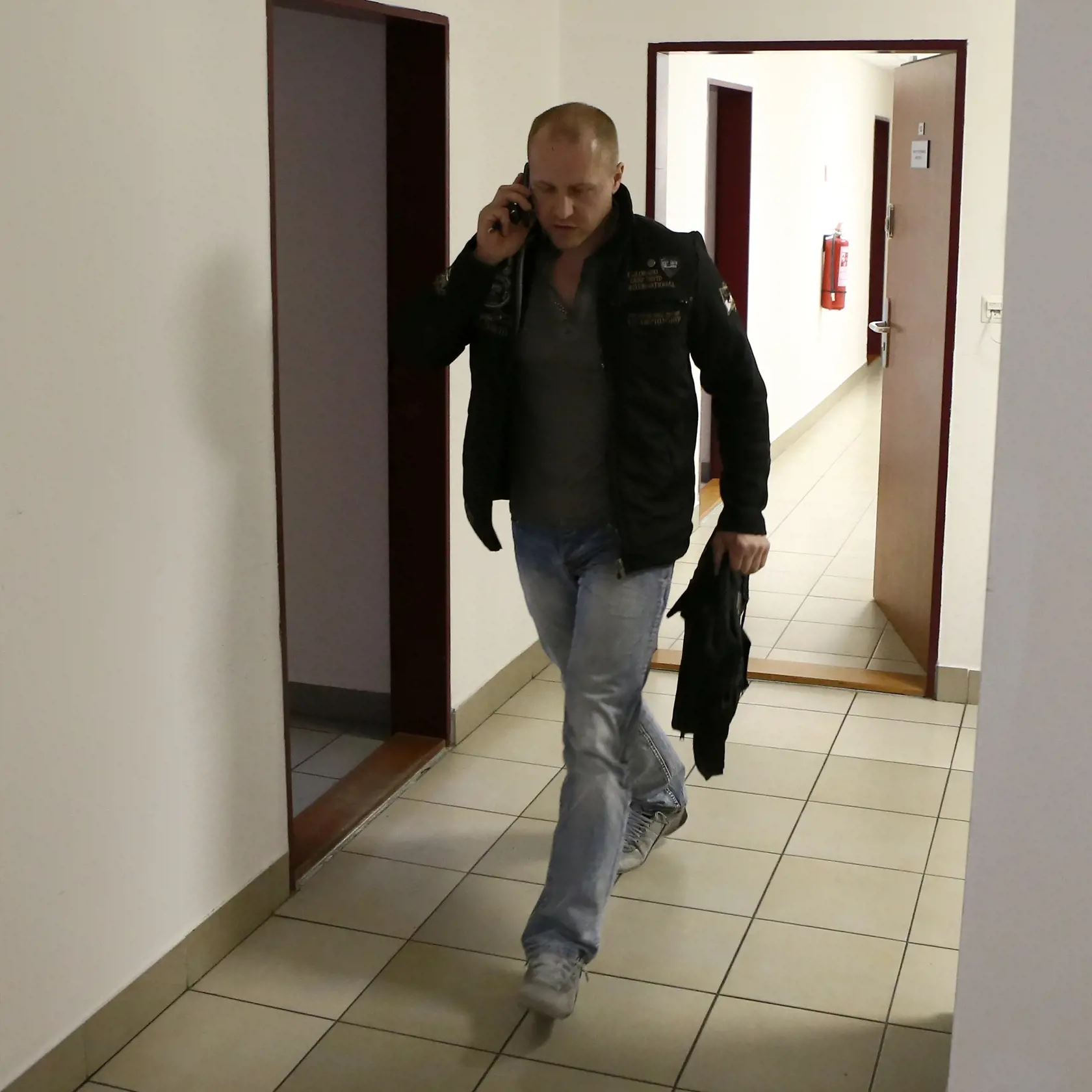 Robert Nigut na súde v Pezinku.