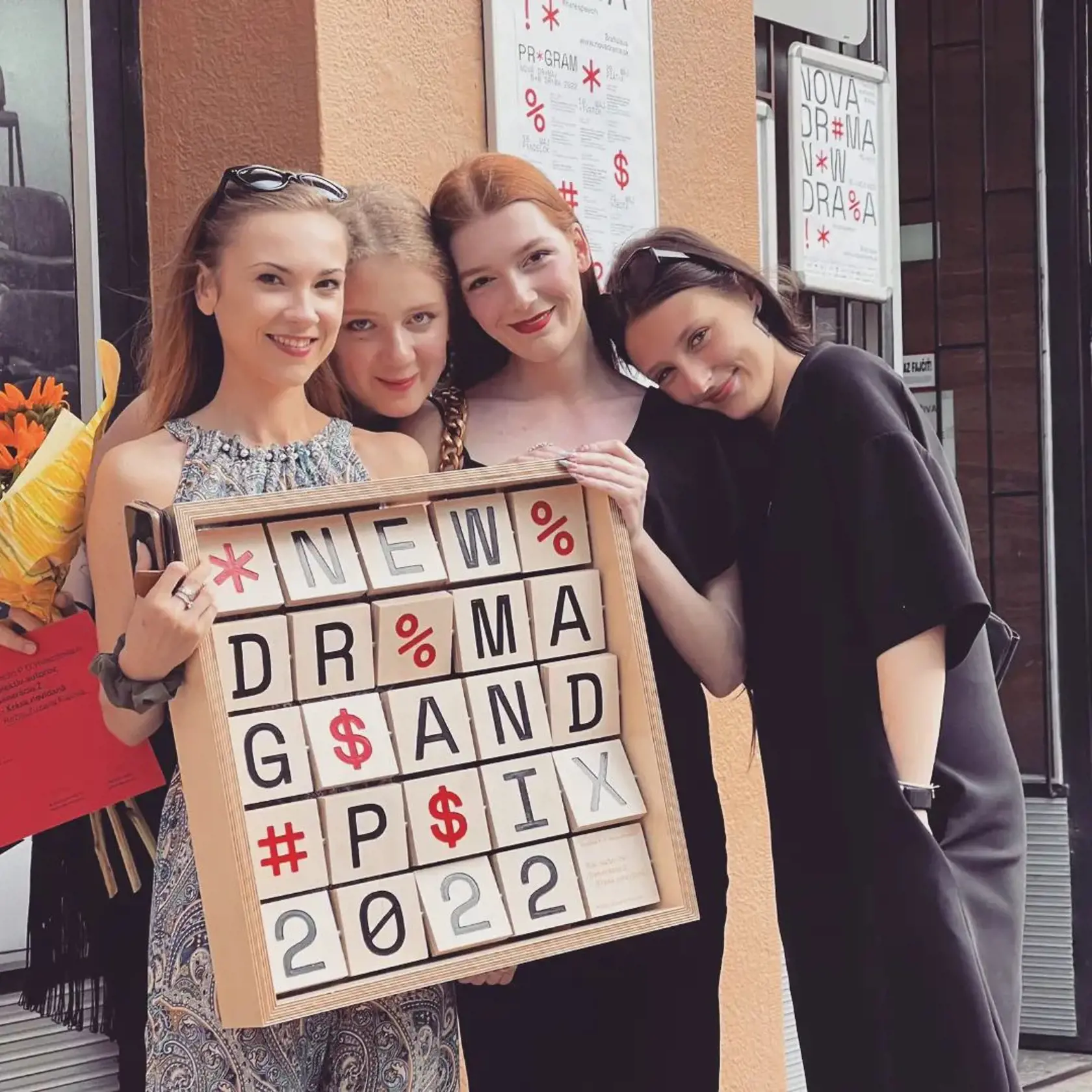 Predstavenie Krása nevídaná, v ktorom Mária Schumerová hrá, získalo aj ocenenie na festivale Nová Dráma.