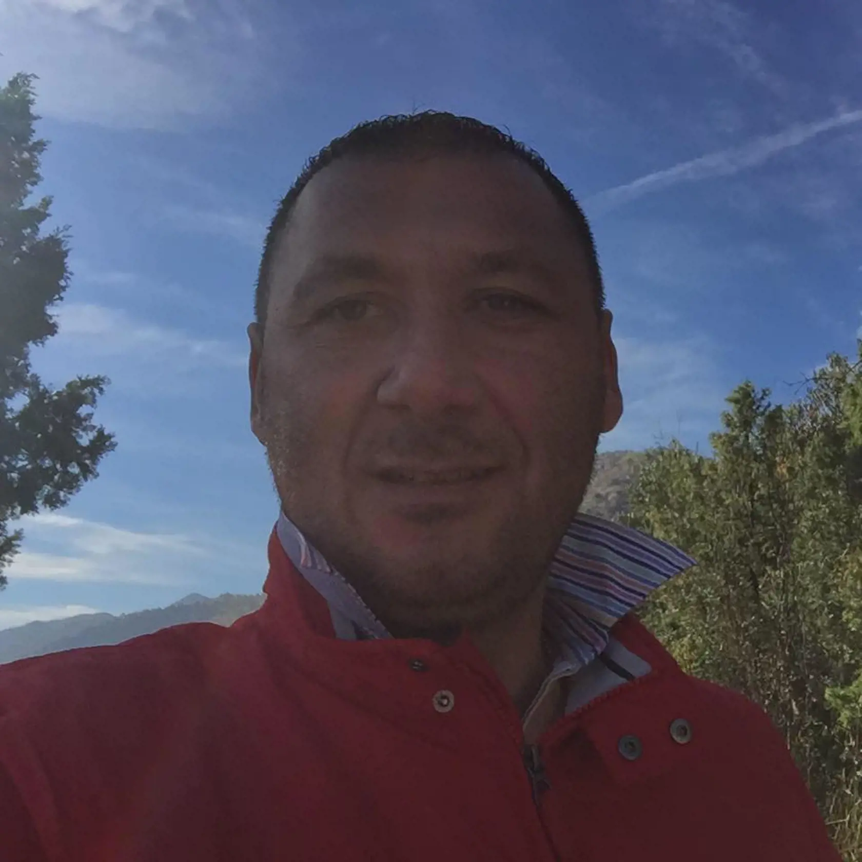 Antonino Vadala je v Taliansku stíhaný za obchodovanie s drogami a legalizáciu  príjmov z trestnej činnosti. Dostal 9 rokov.
