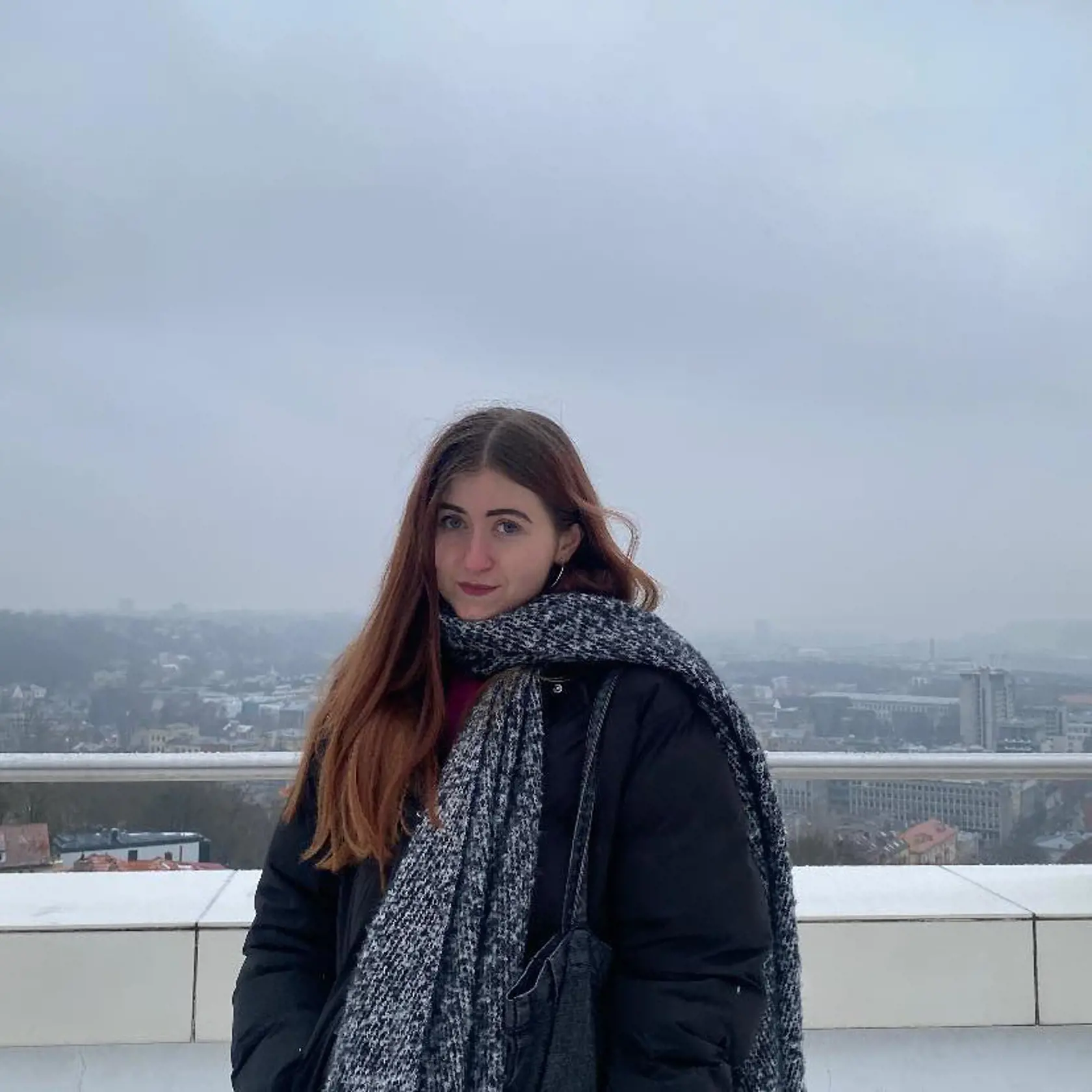 Nina ako vysokoškoláčka. Na Facebooku iba mení profilové fotky.